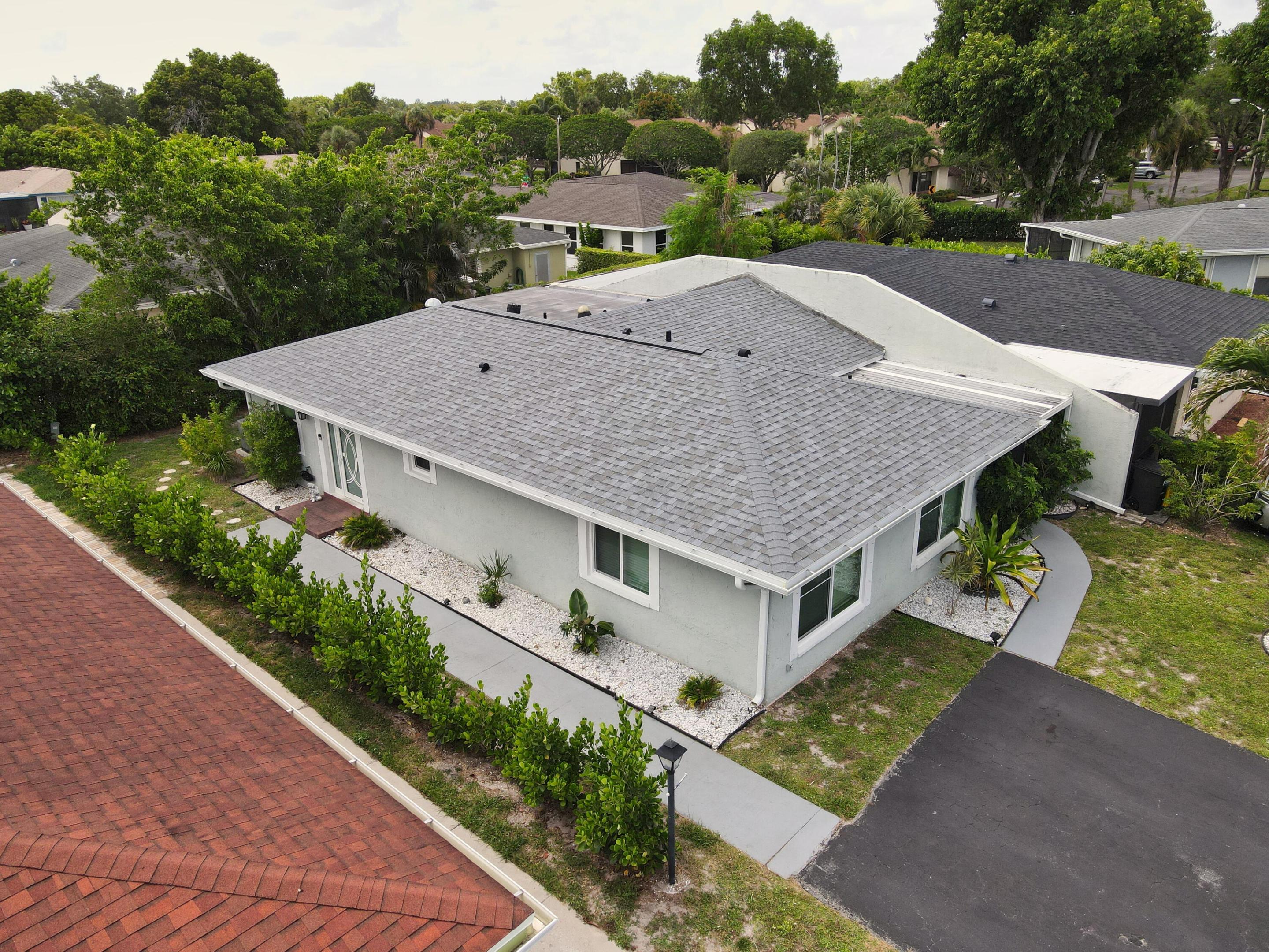 MEED RACQUET CLUB 2 - Residential