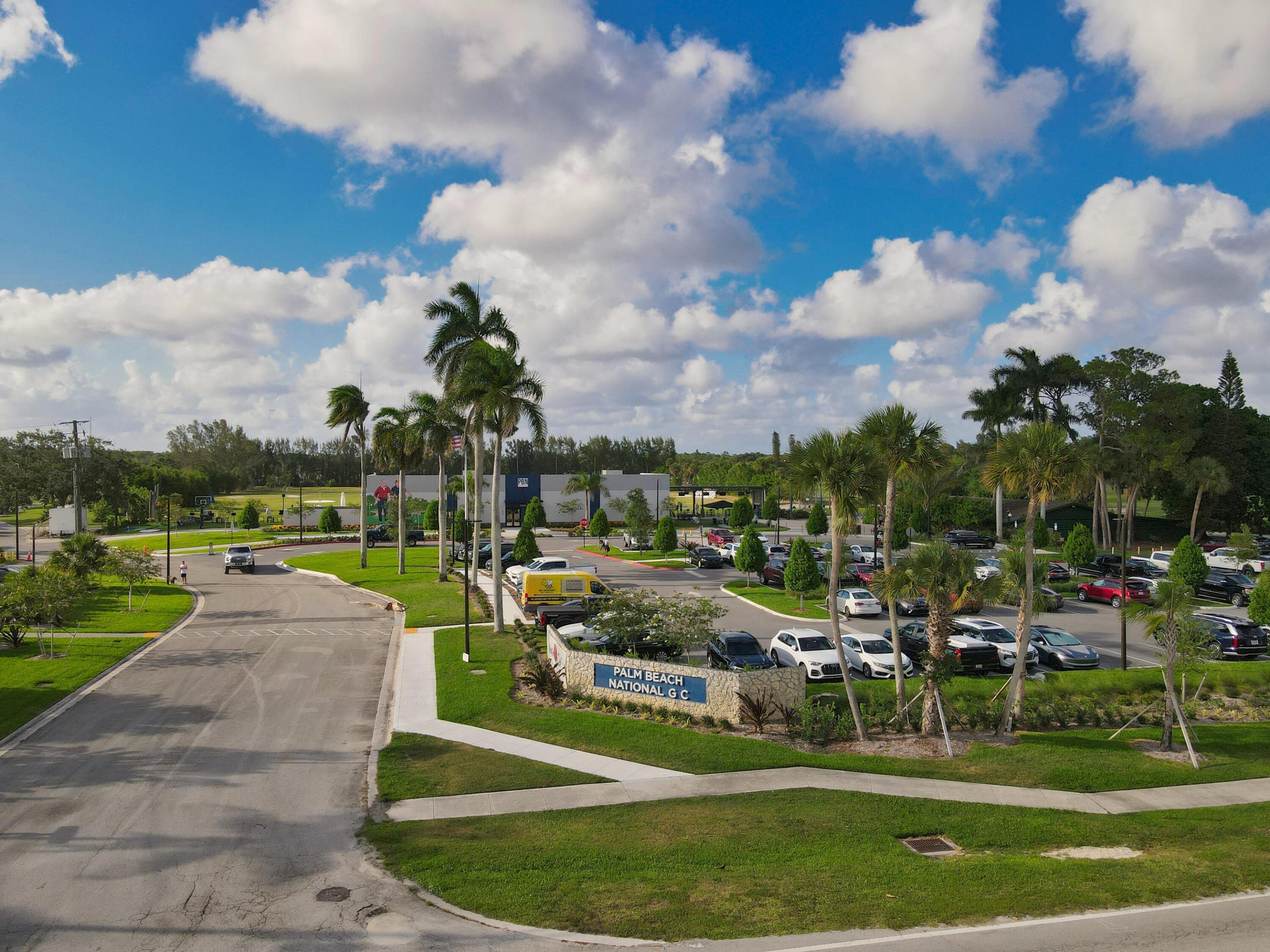MEED RACQUET CLUB 2 - Residential