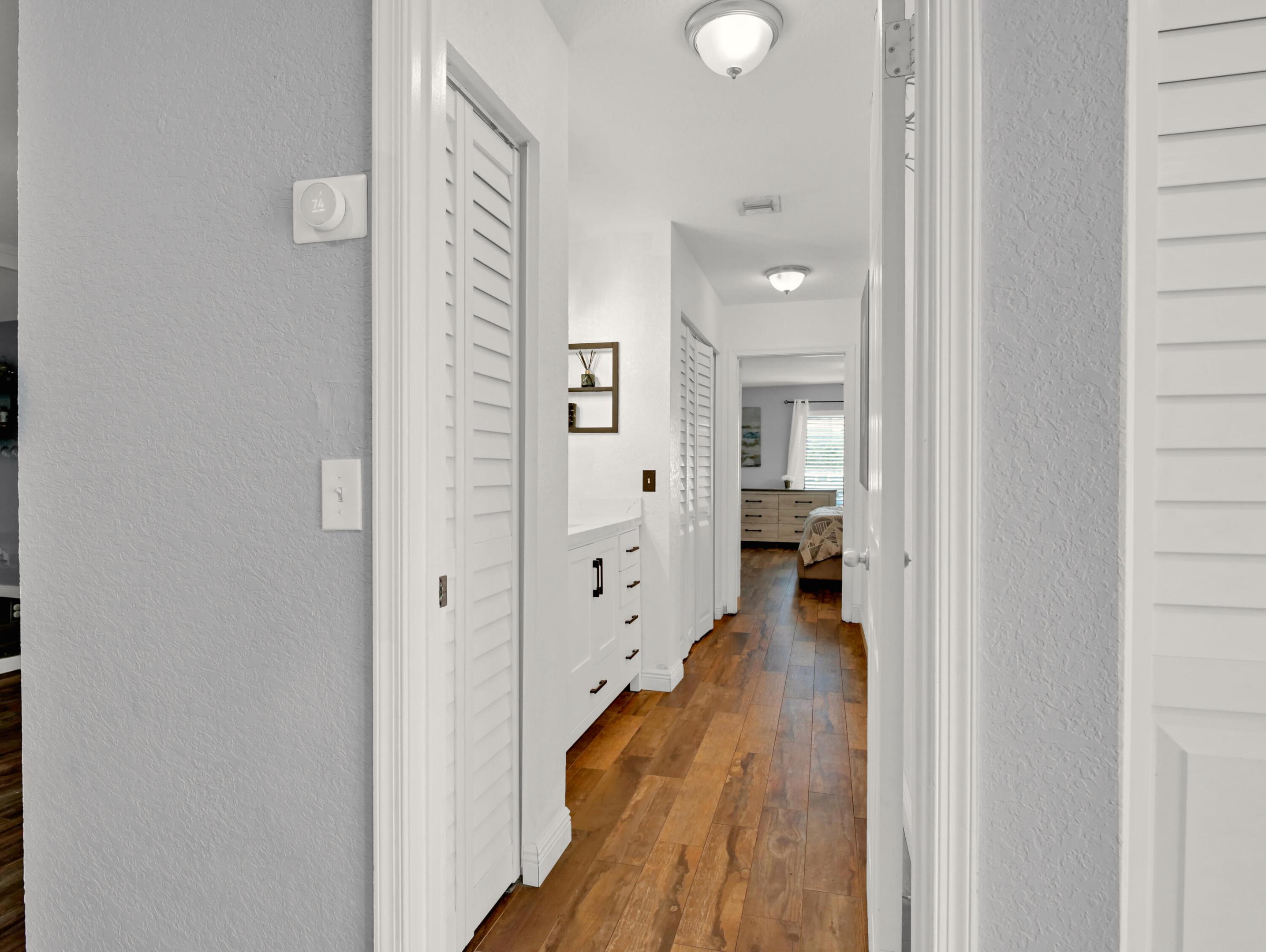 MEED RACQUET CLUB 2 - Residential