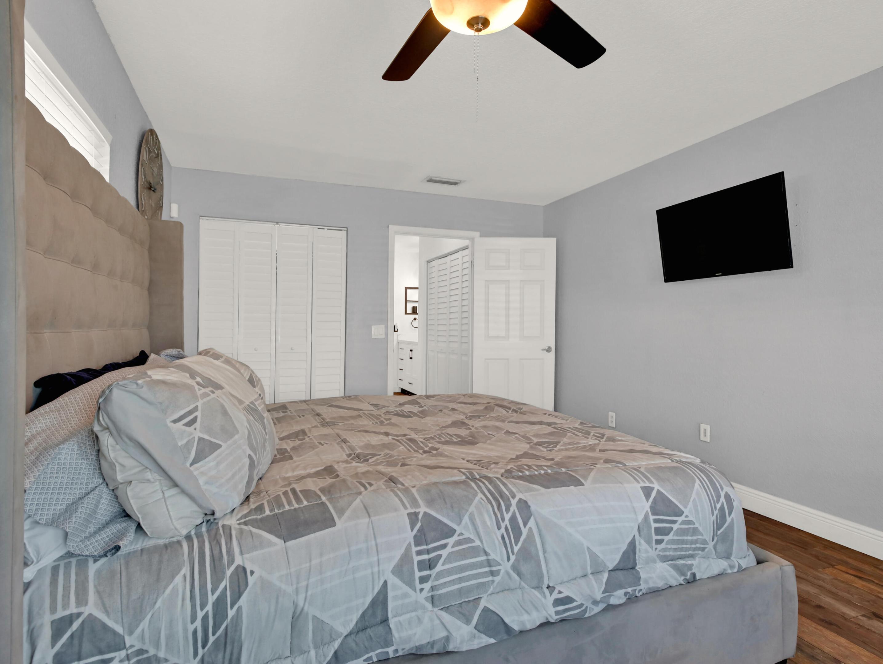 MEED RACQUET CLUB 2 - Residential