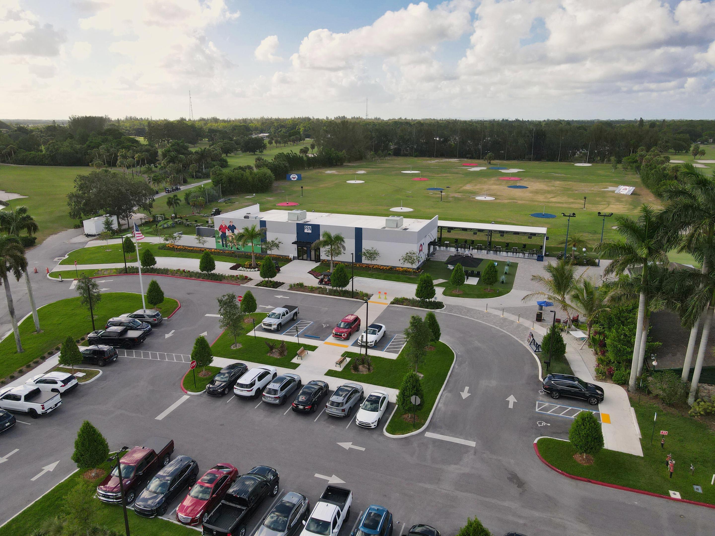 MEED RACQUET CLUB 2 - Residential