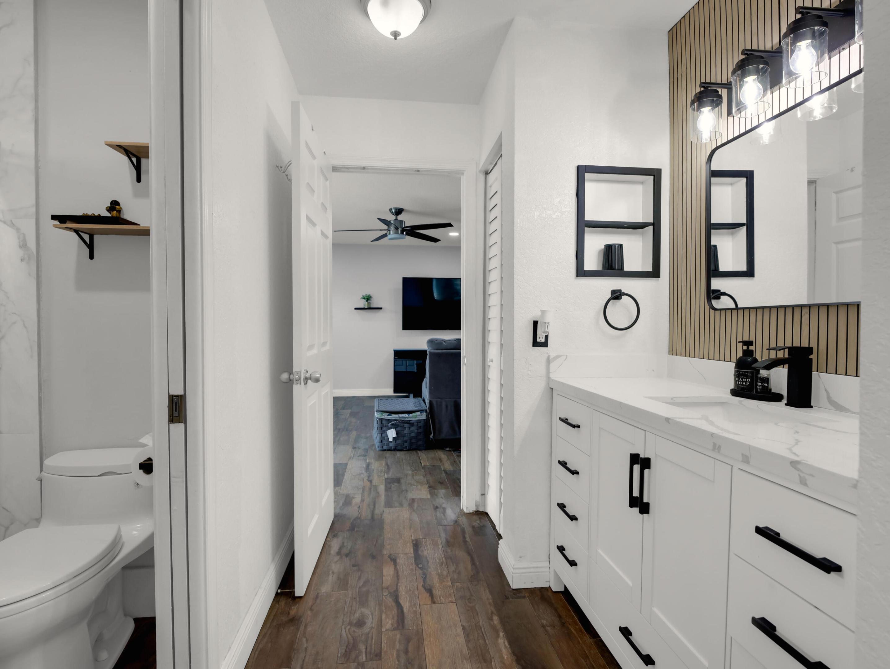 MEED RACQUET CLUB 2 - Residential