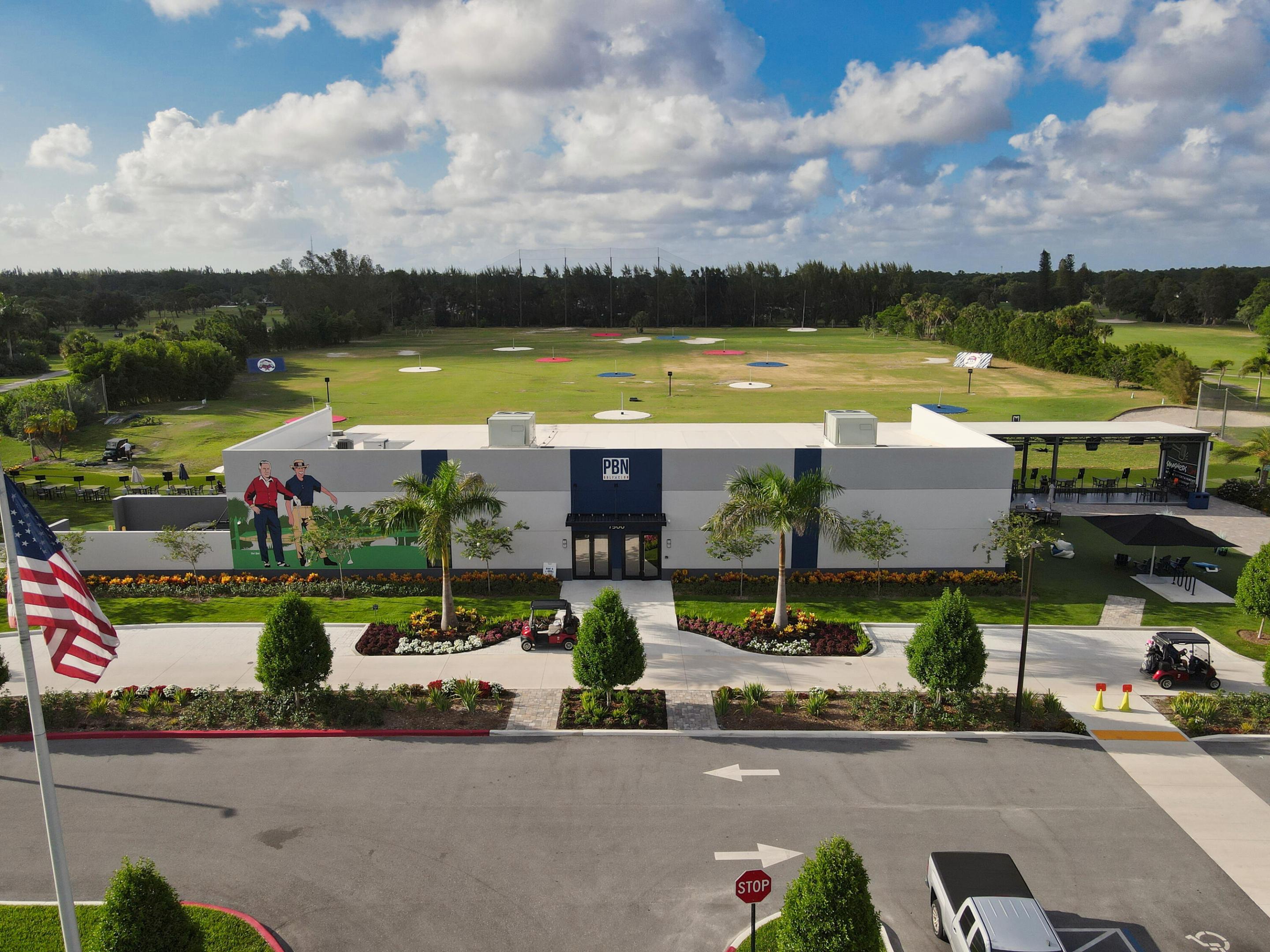 MEED RACQUET CLUB 2 - Residential