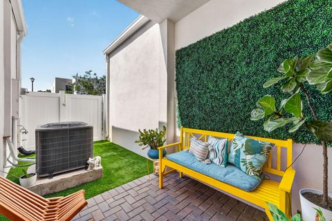 Tiny photo for 527 NW 17th Street, Fort Lauderdale, FL 33311 (MLS # B26026206)