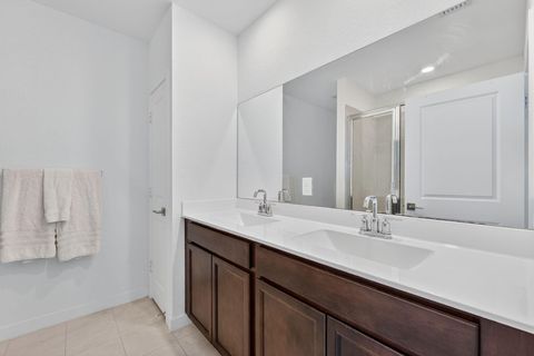 Tiny photo for 527 NW 17th Street, Fort Lauderdale, FL 33311 (MLS # B26026206)