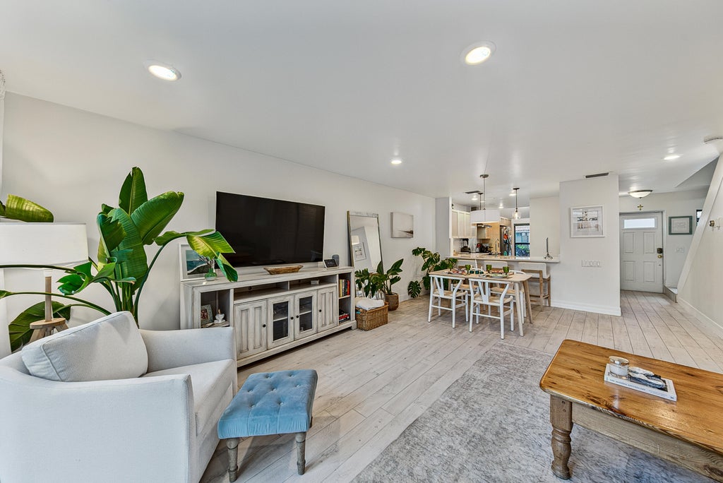 Photo of 1315 MIAMI Road #D, Fort Lauderdale, FL 33316 (MLS # B26066057)