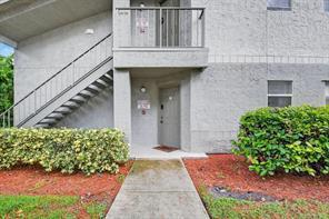 PONTE VERDE AT PALM BEACH LAKES CONDO - Residential
