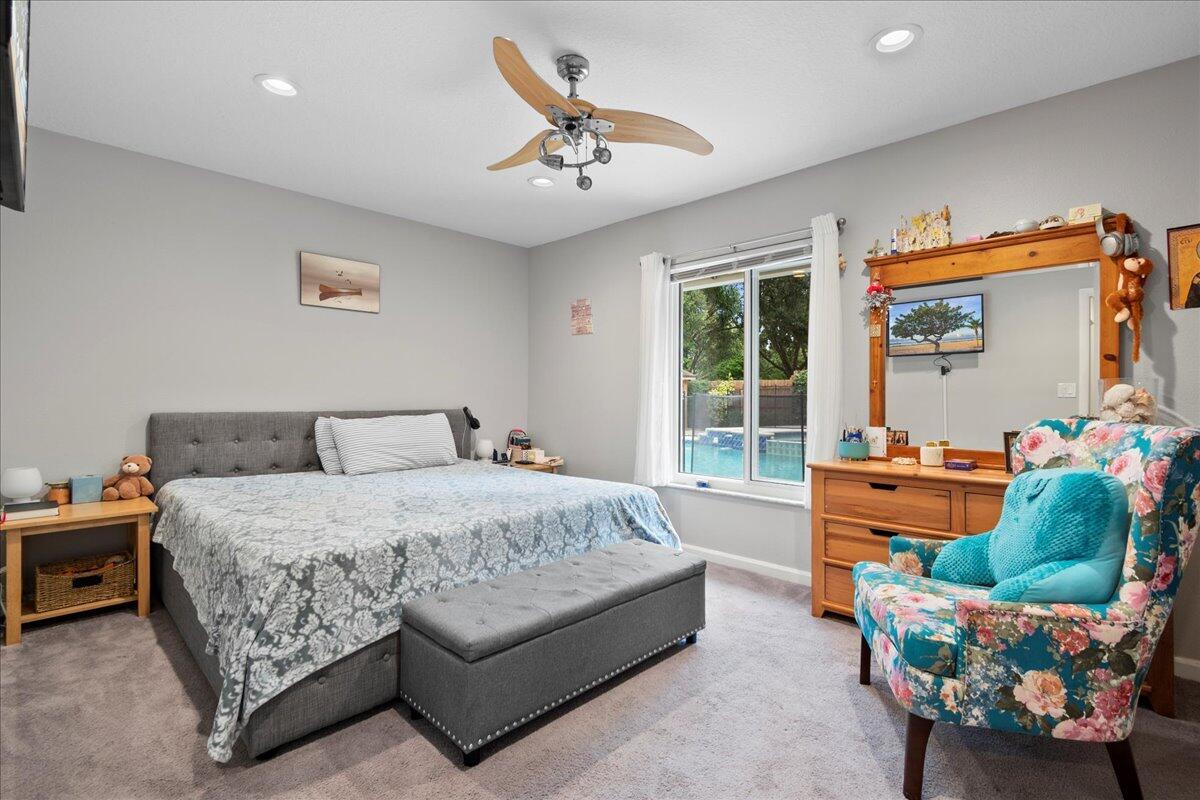 The Acreage - Residential