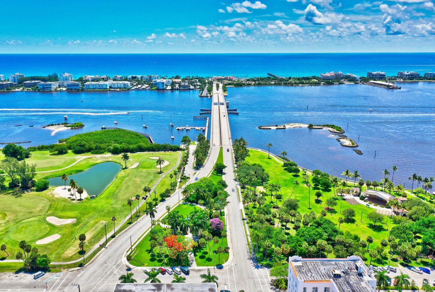 LAKE WORTH TOWN OF - Residential Lease