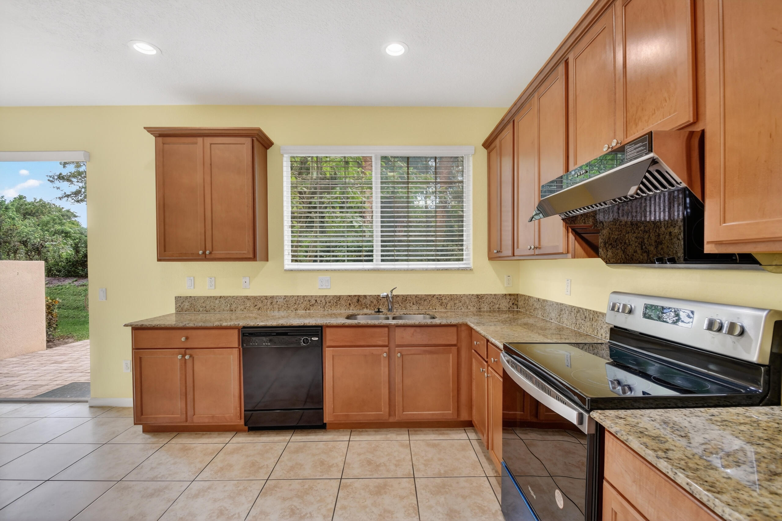 BRIELLA 4 CONDO - Residential