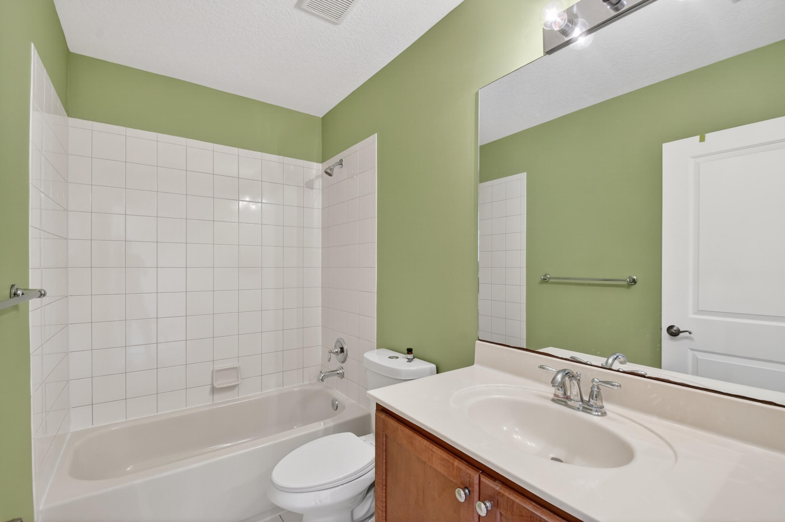 BRIELLA 4 CONDO - Residential