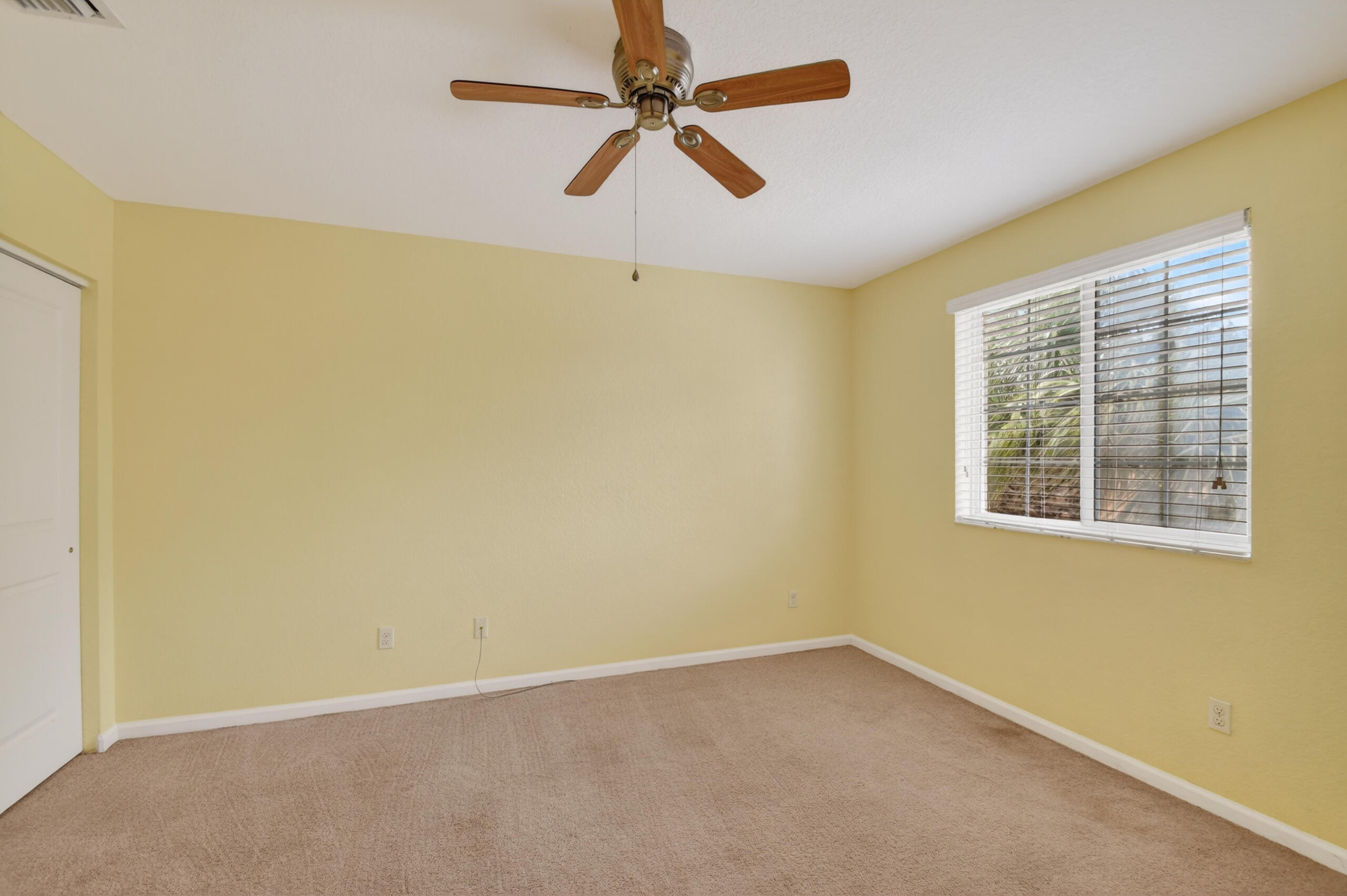 BRIELLA 4 CONDO - Residential