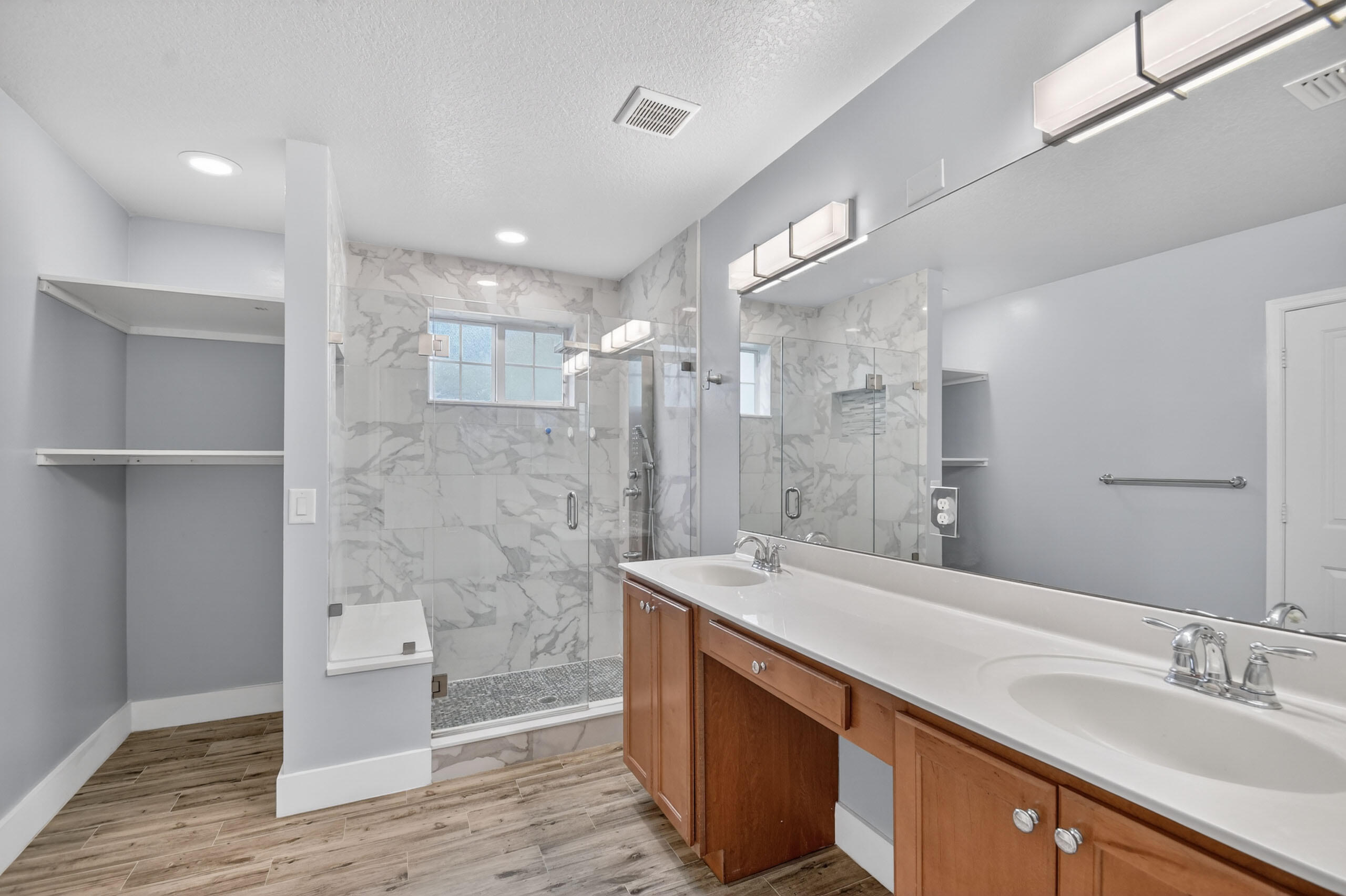 BRIELLA 4 CONDO - Residential