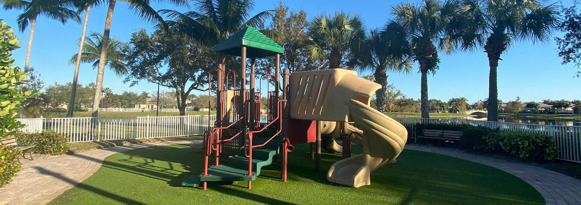 VILLAGEWALK OF WELLINGTON - Residential