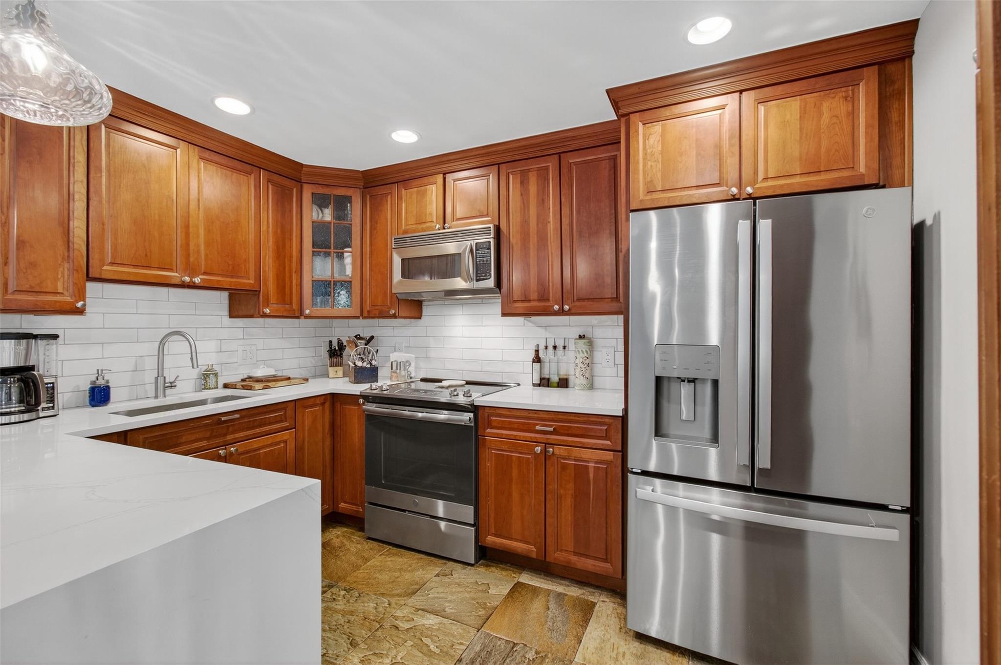 Santa Barbara Estates - Residential