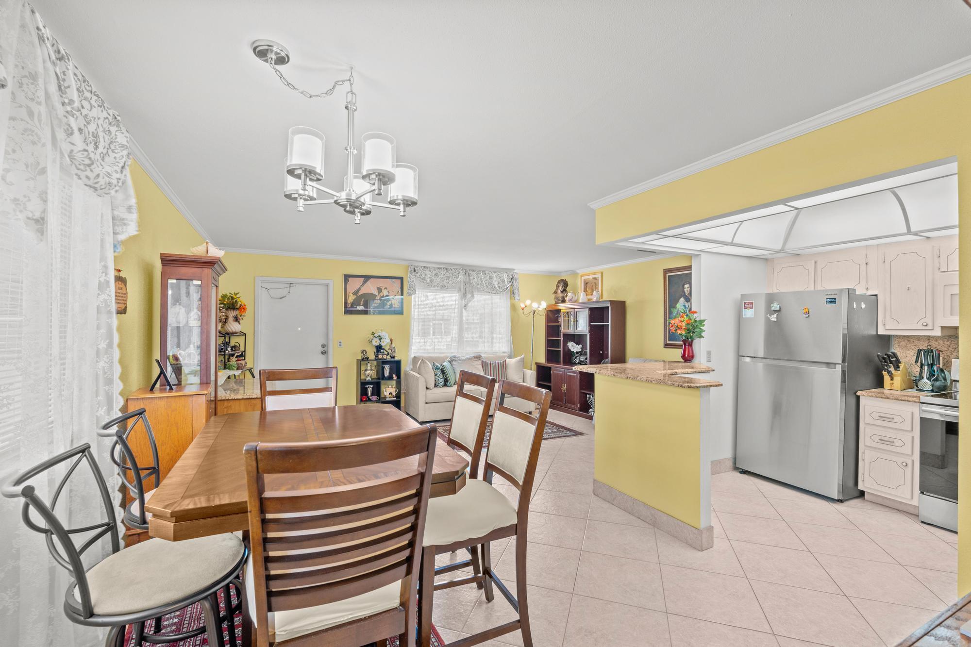 KINGS POINT SEVILLE CONDOS - Residential