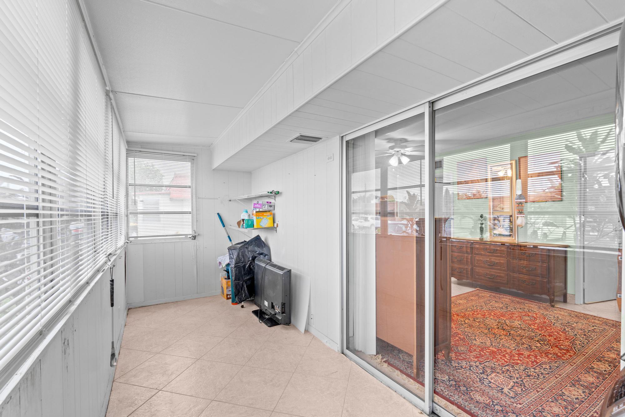 KINGS POINT SEVILLE CONDOS - Residential