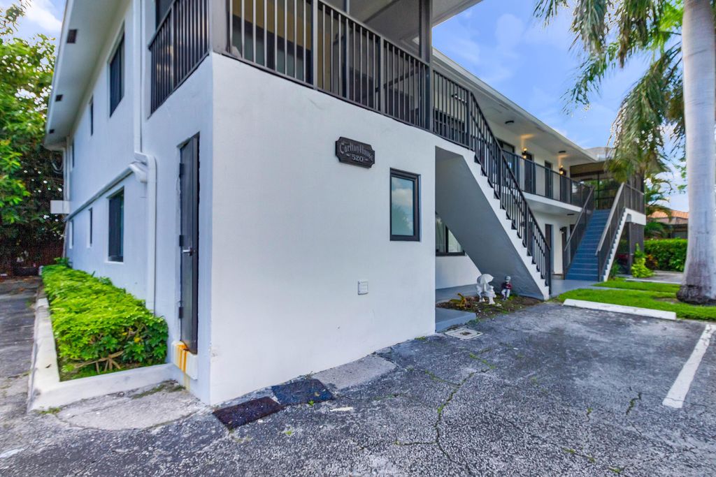 Photo of 520 NE 44th Street, Boca Raton, FL 33431 (MLS # R11167792)
