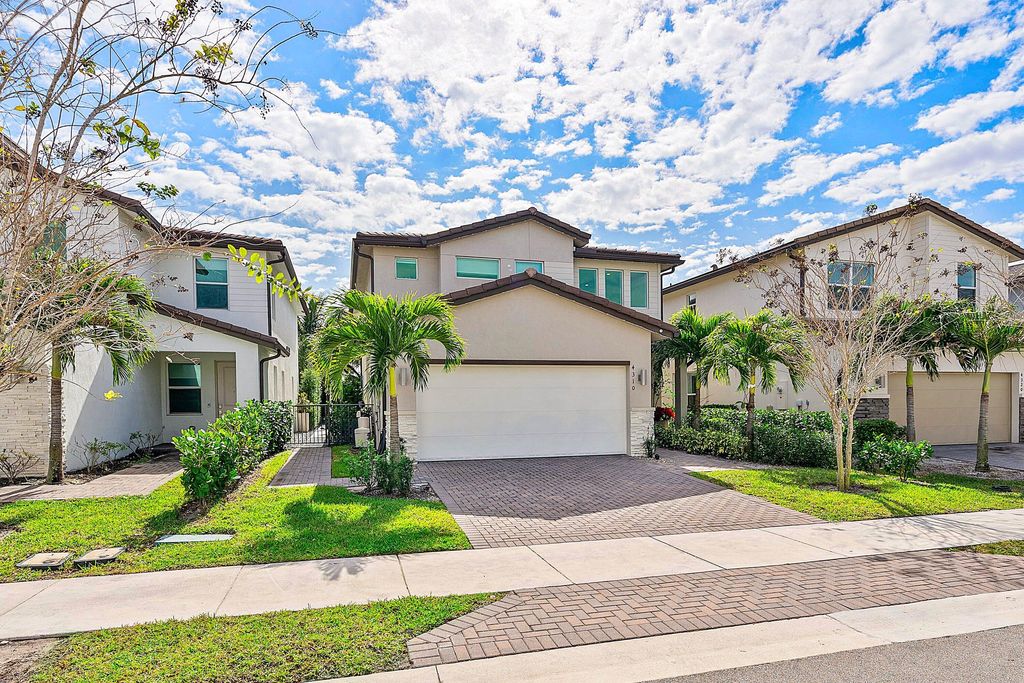 Photo of 4310 Buttonwood Drive, Delray Beach, FL 33445 (MLS # R11159440)