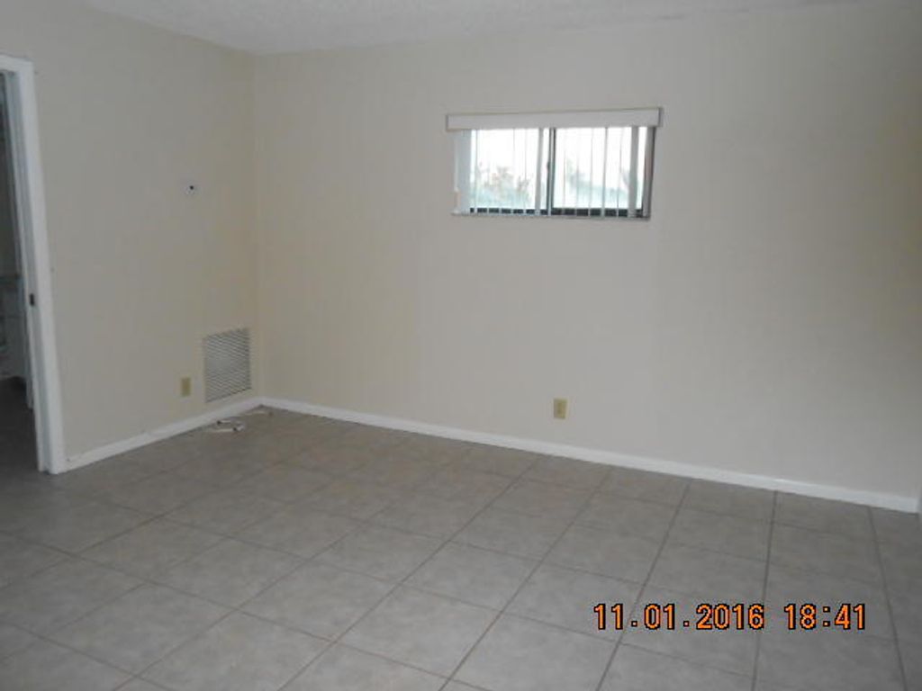 Photo of 23 Crossings Circle #E, Boynton Beach, FL 33435 (MLS # R11134366)
