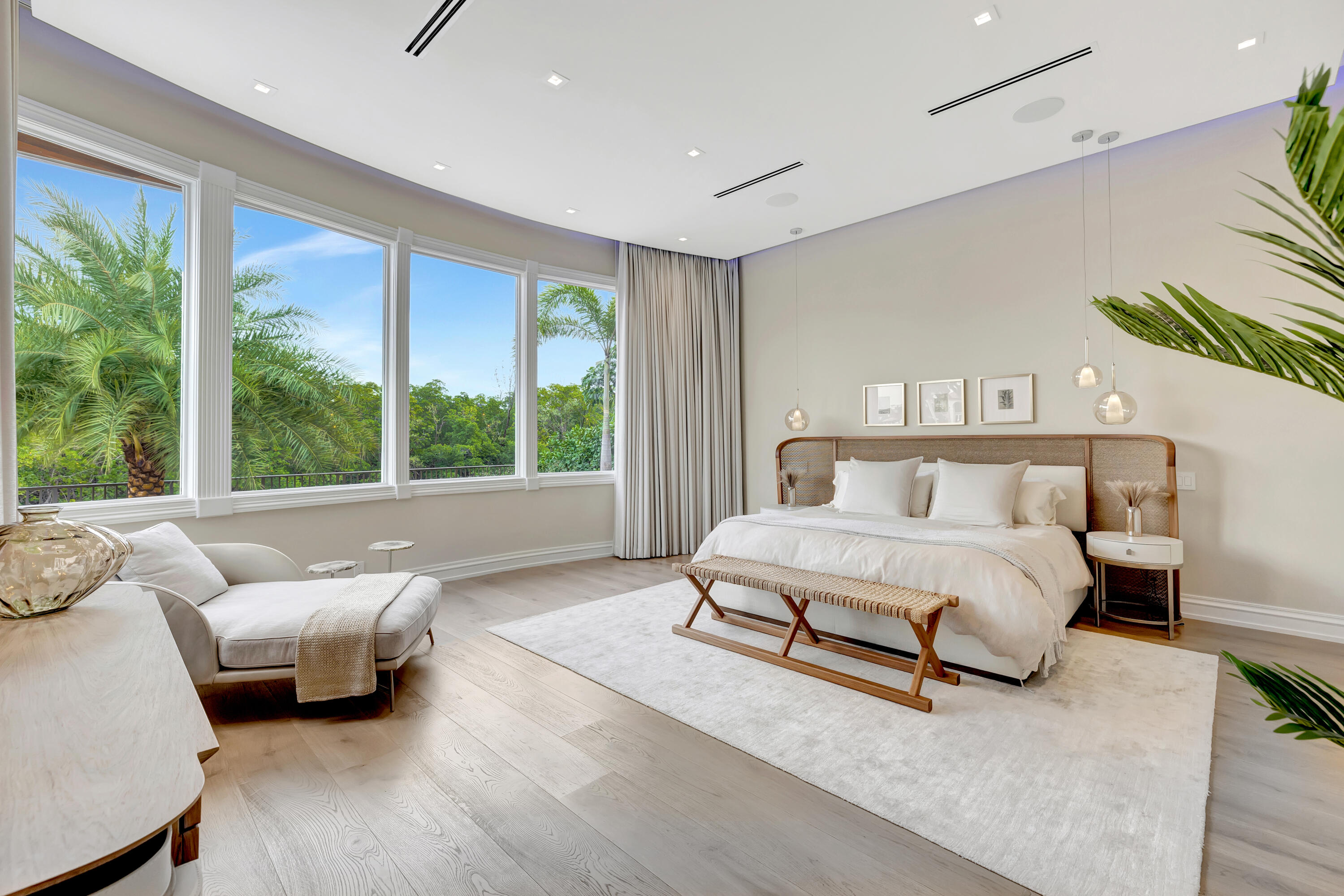 SANCTUARY - Residential