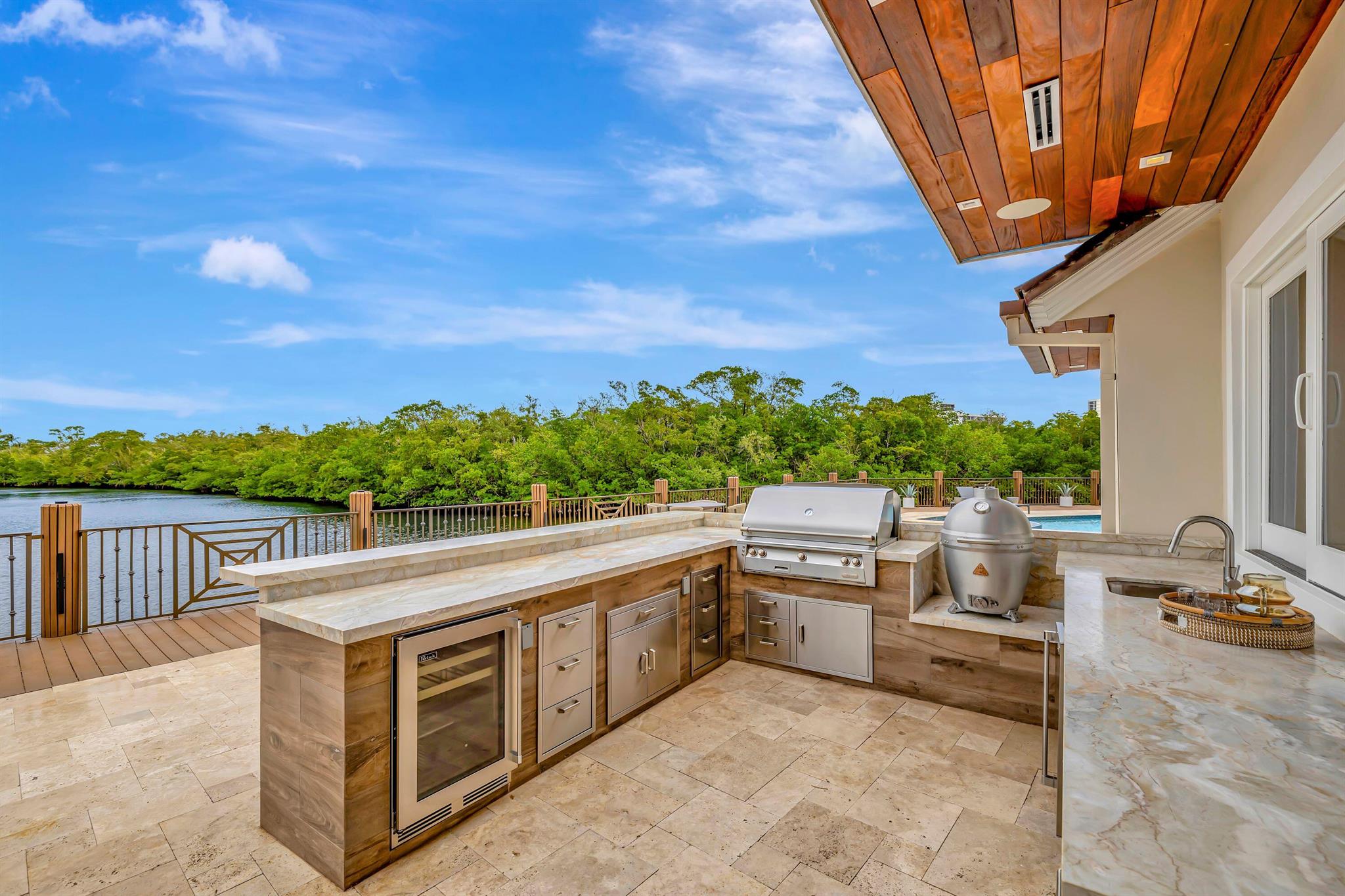 SANCTUARY - Residential