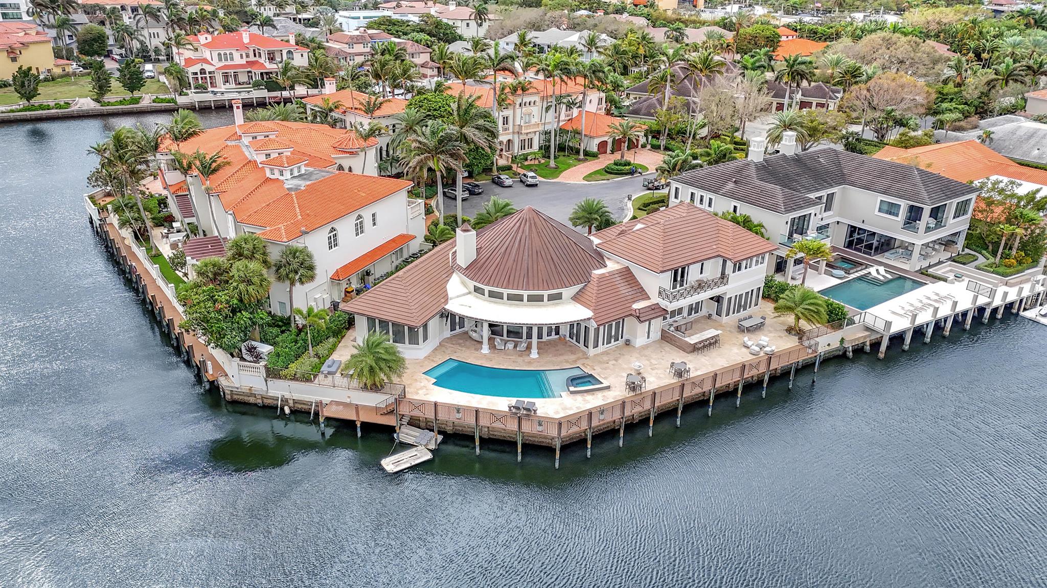 SANCTUARY - Residential