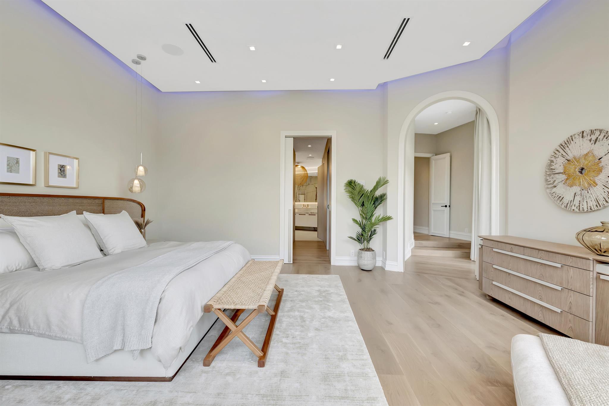 SANCTUARY - Residential