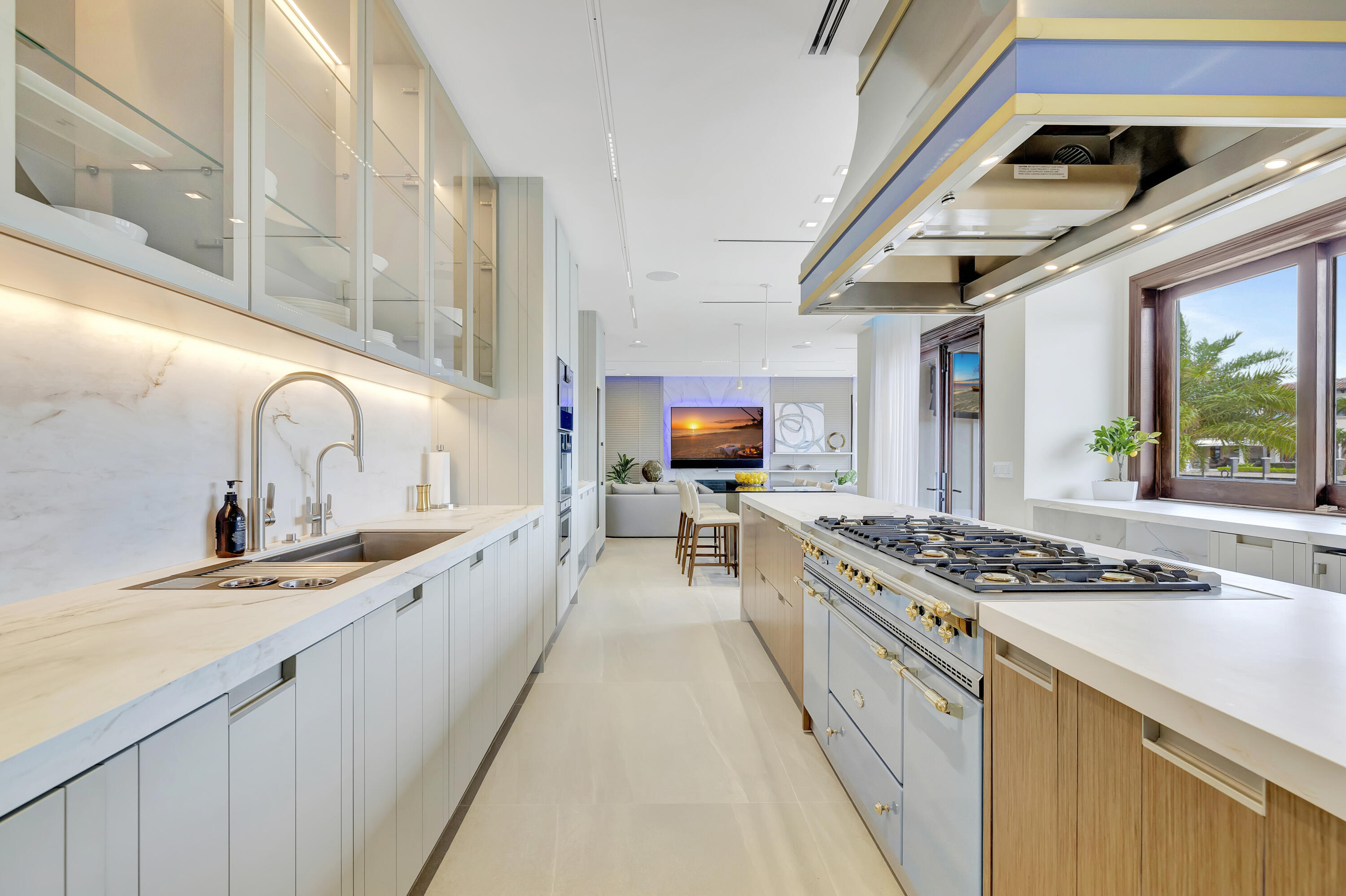 SANCTUARY - Residential