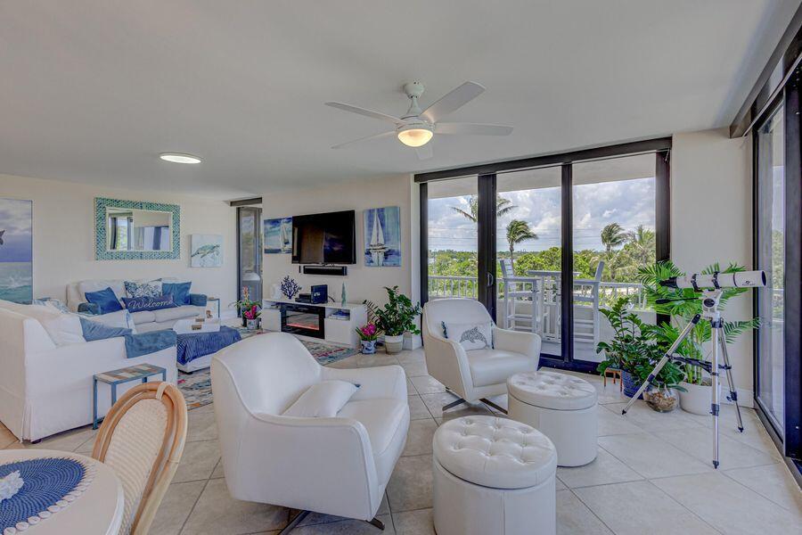 WATER GLADES CONDO - Residential
