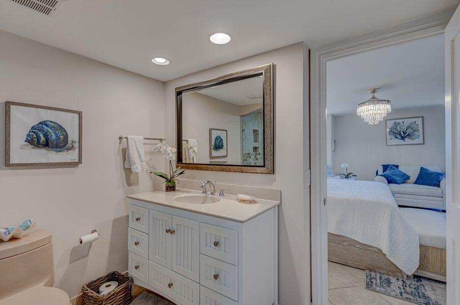 WATER GLADES CONDO - Residential