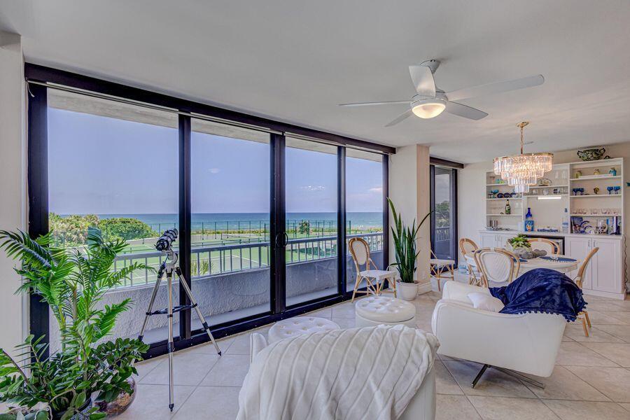 WATER GLADES CONDO - Residential