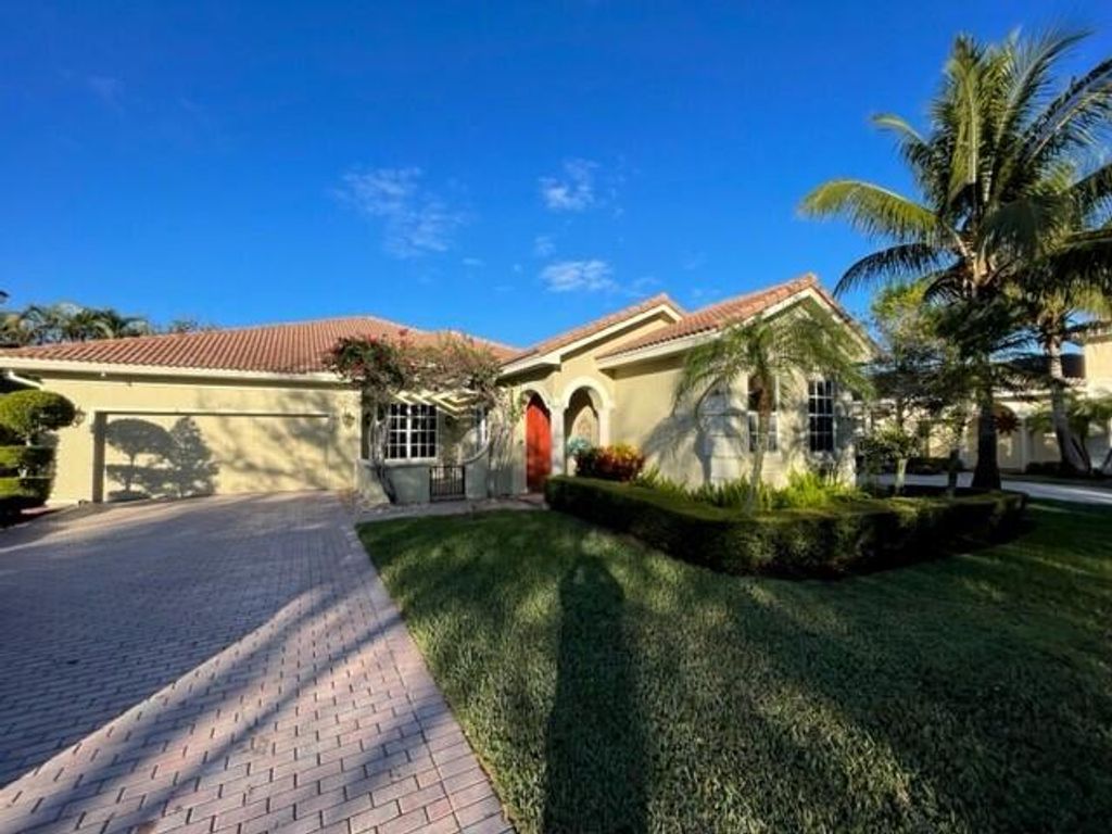 Photo of 116 Via Rosina, Jupiter, FL 33458 (MLS # R11061794)