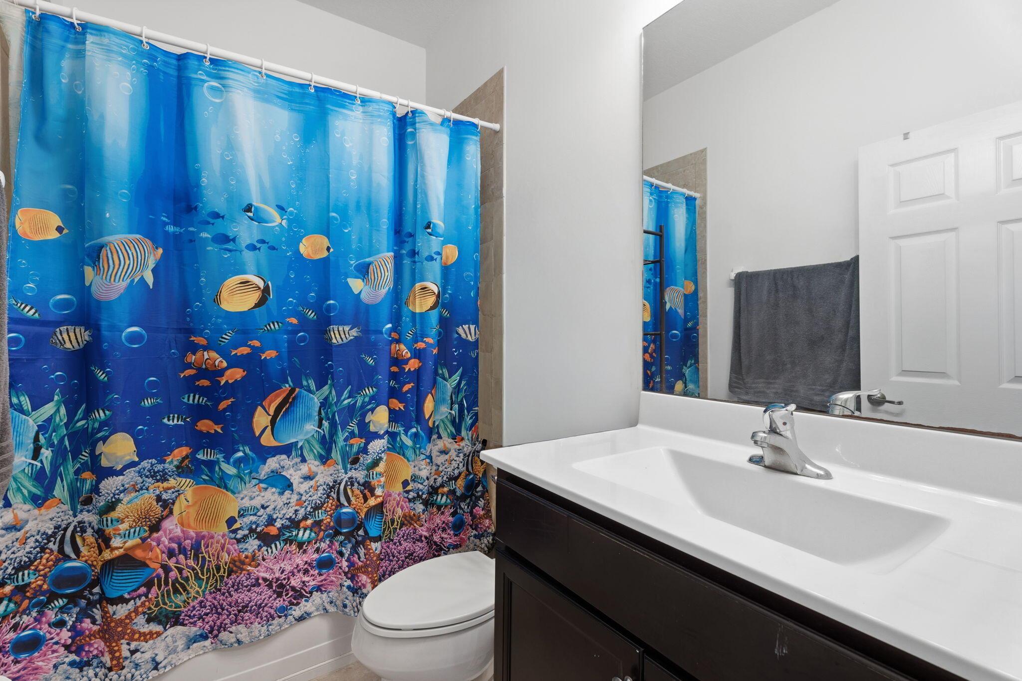 CHARLESTON COMMONS 2 - Residential Lease