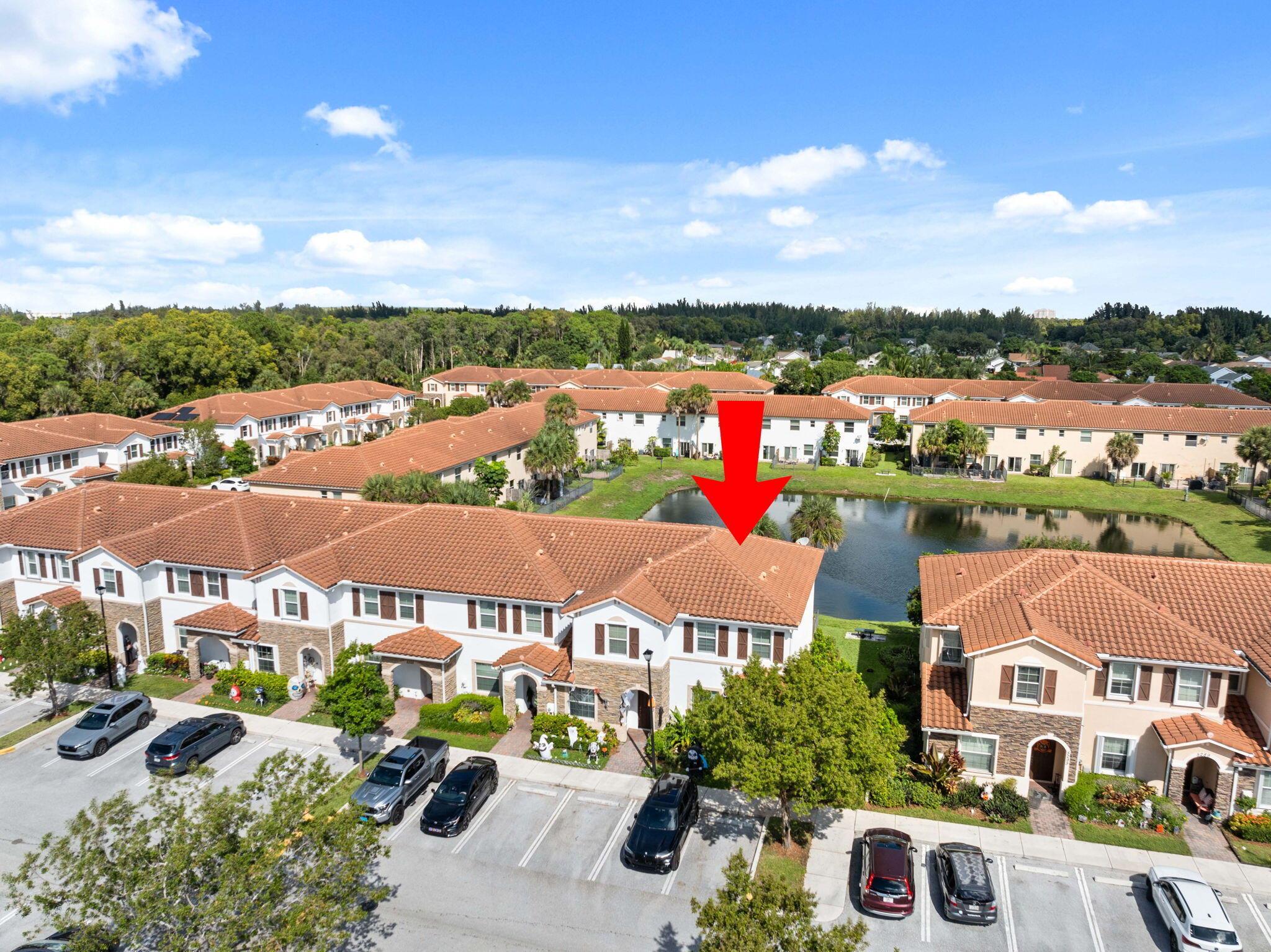 CHARLESTON COMMONS 2 - Residential Lease