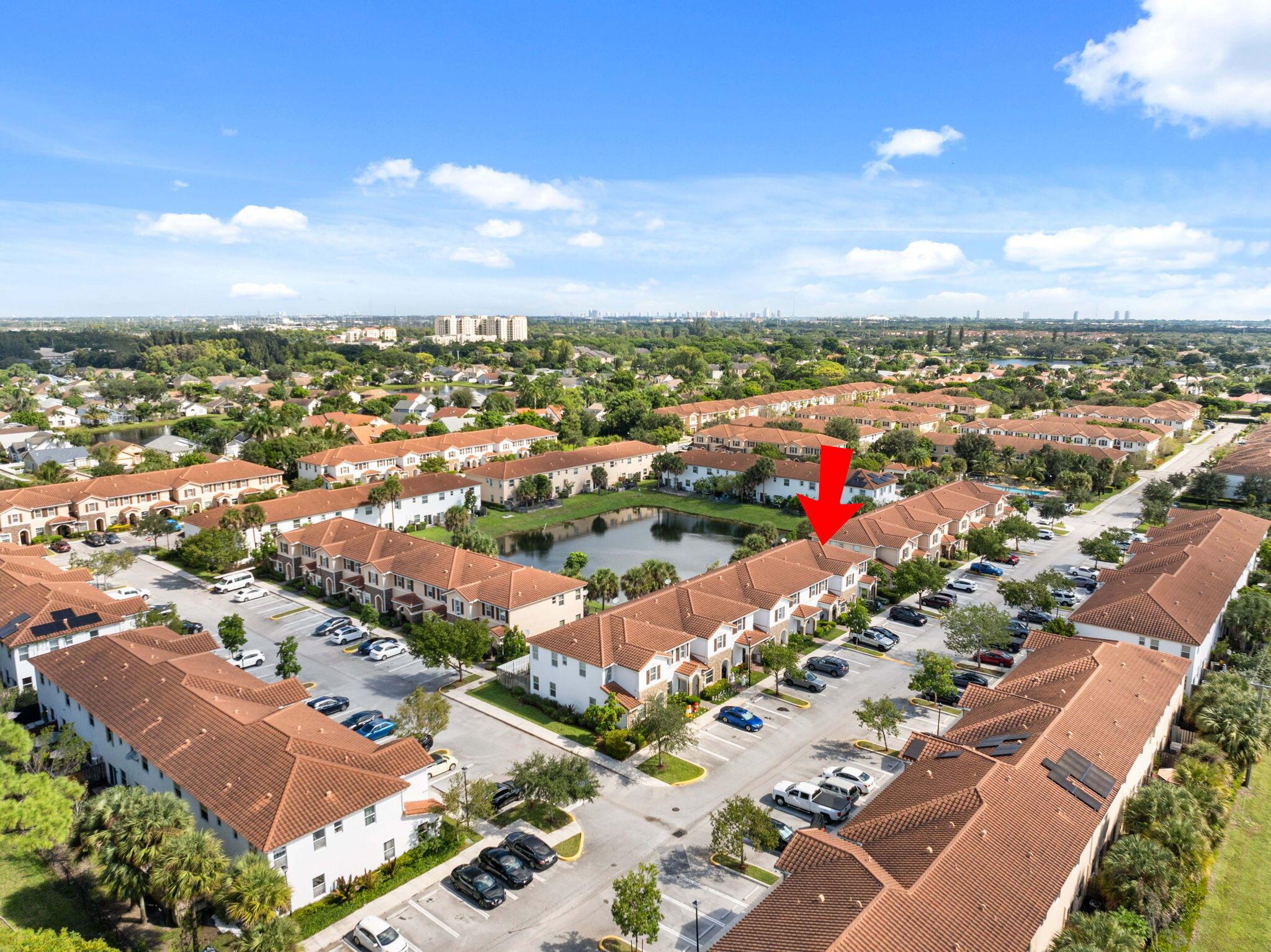 CHARLESTON COMMONS 2 - Residential Lease