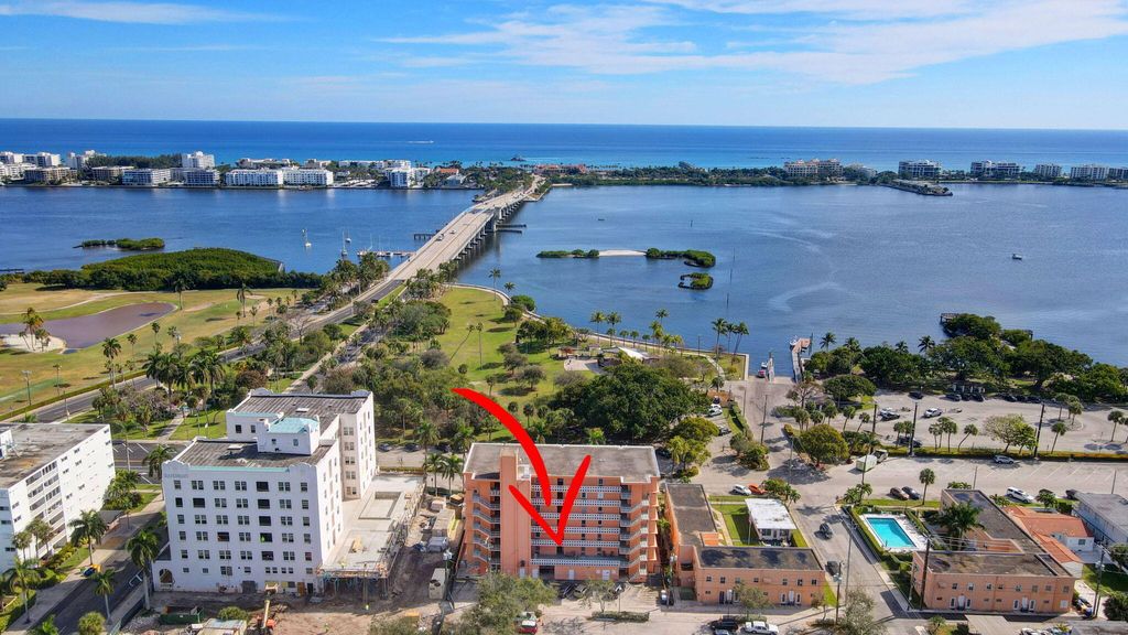 Photo of 15 S Golfview Road #204, Lake Worth Beach, FL 33460 (MLS # B26026519)
