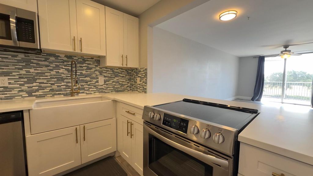 Photo of 5700 NW 2nd 301 Avenue #Three, Boca Raton, FL 33487 (MLS # R11094988)