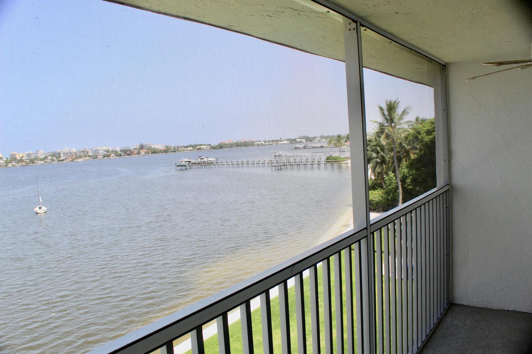 1516 S Lakeside 403 Drive 403