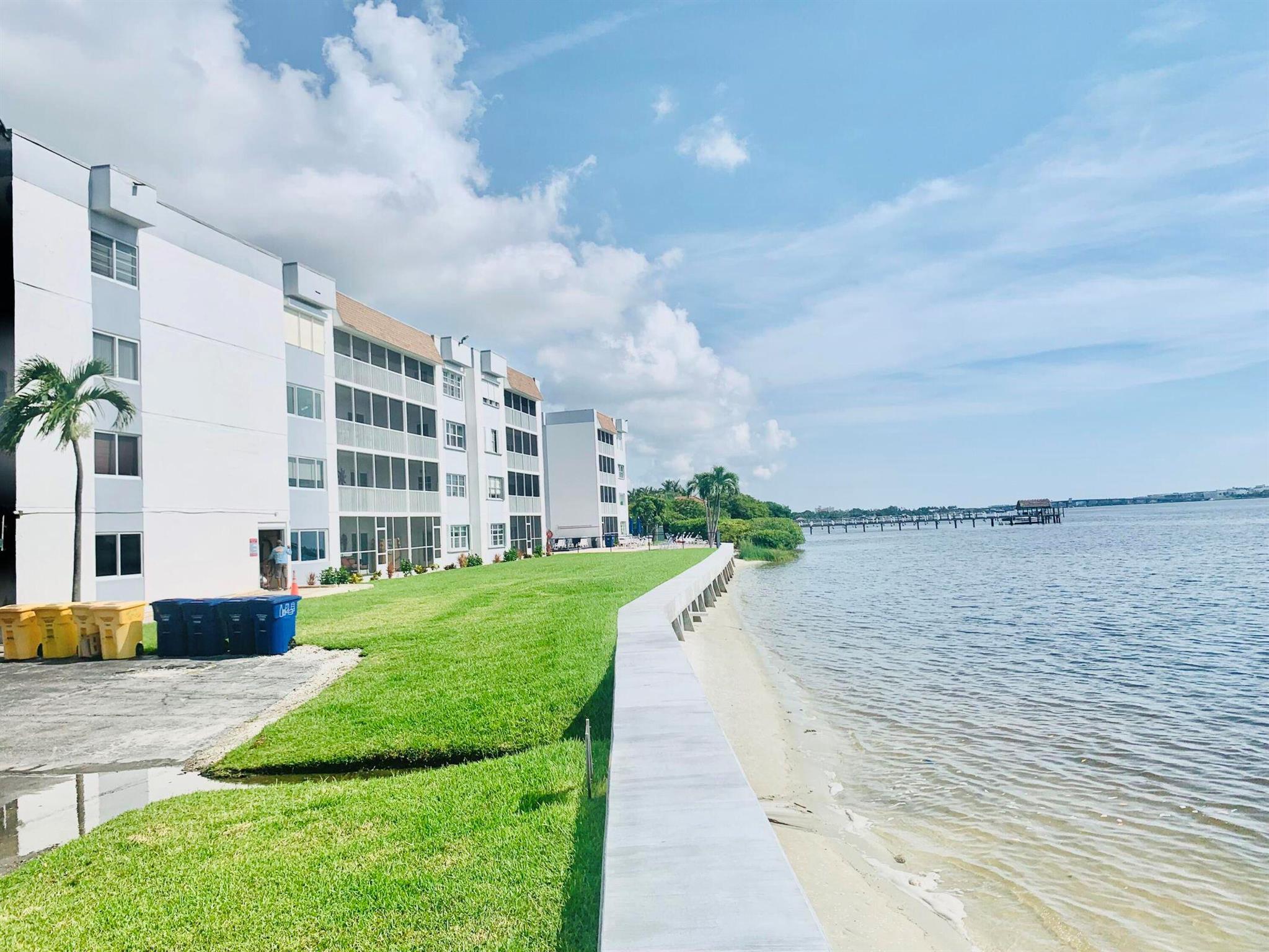 Direct million dollar view of the intracoastal waterway. Enjoy the sunrise from the private balcony. One bedroom one and half bathrooms of this top floor condo. Freshly painted. Private beach at ICW or a 5 mins drive to Lake Worth Beach. Anchor your boat for free in the ICW. Enjoy the private beach and wildlife near the condo. Park a second car in a Guest spot. Pool is directly west of the ICW. Club house features a pool table, kitchen for parties, large screen TV and a Sauna.