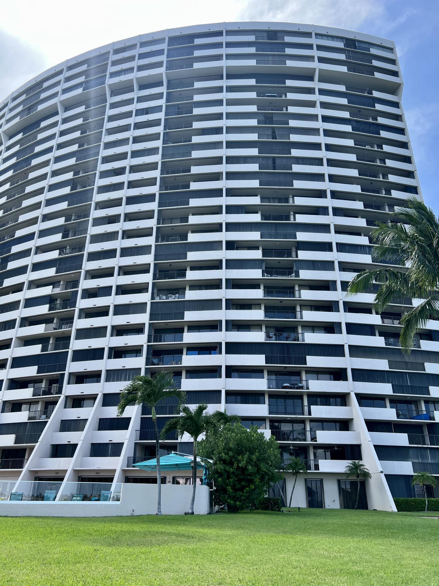 5200 N Flagler Drive