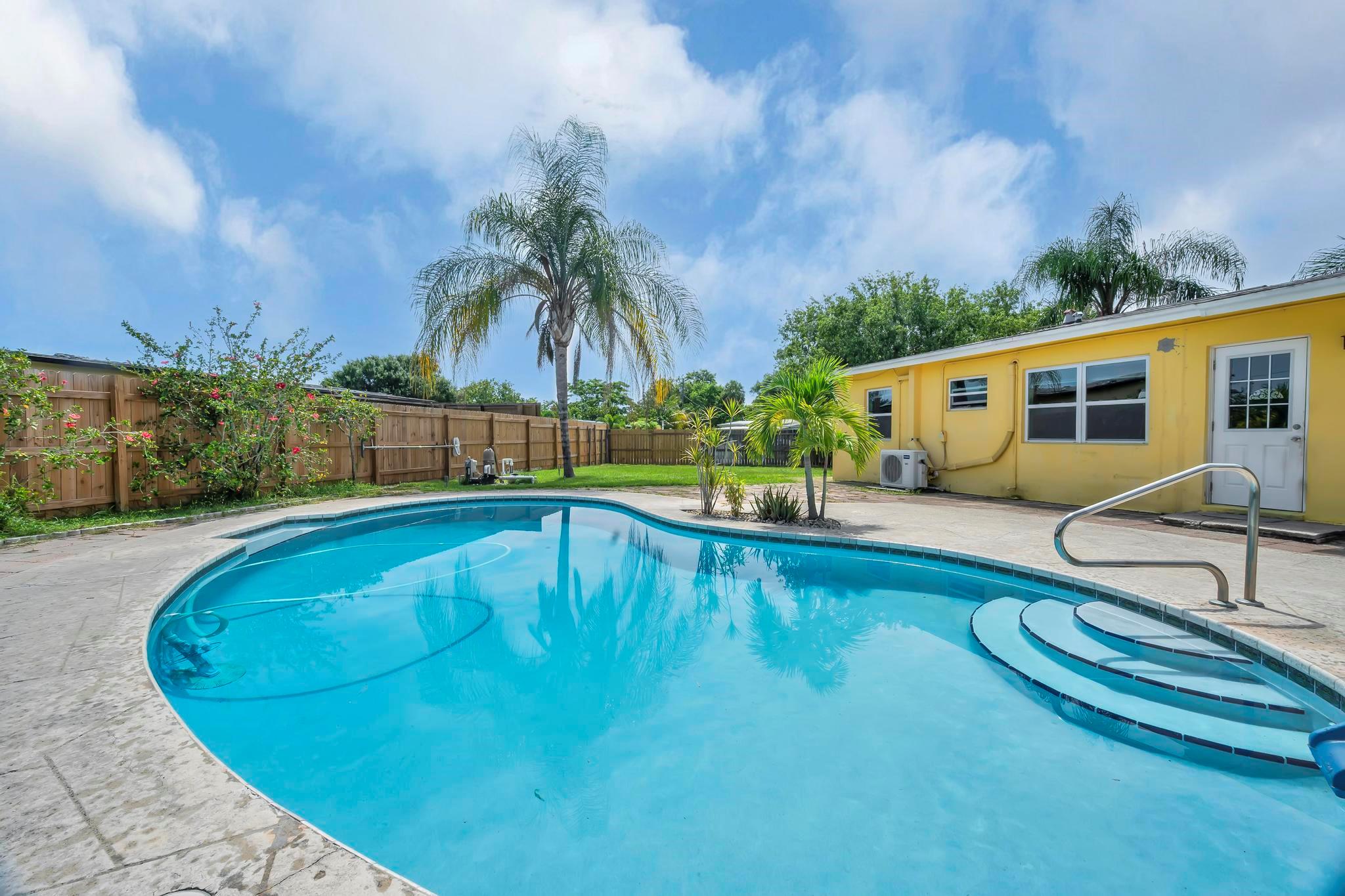 RIVER PARK UNIT 5 - Residential