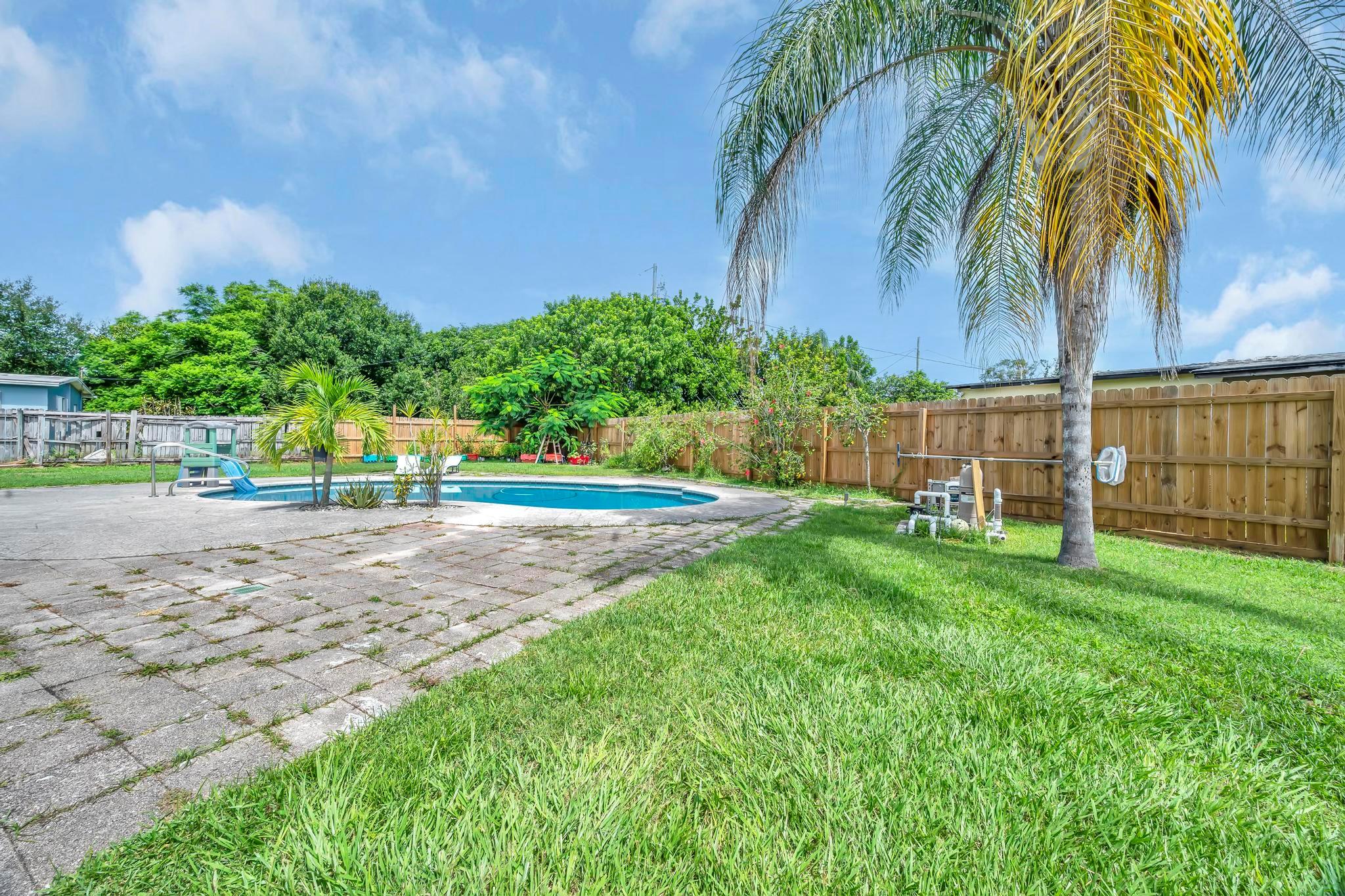 RIVER PARK UNIT 5 - Residential