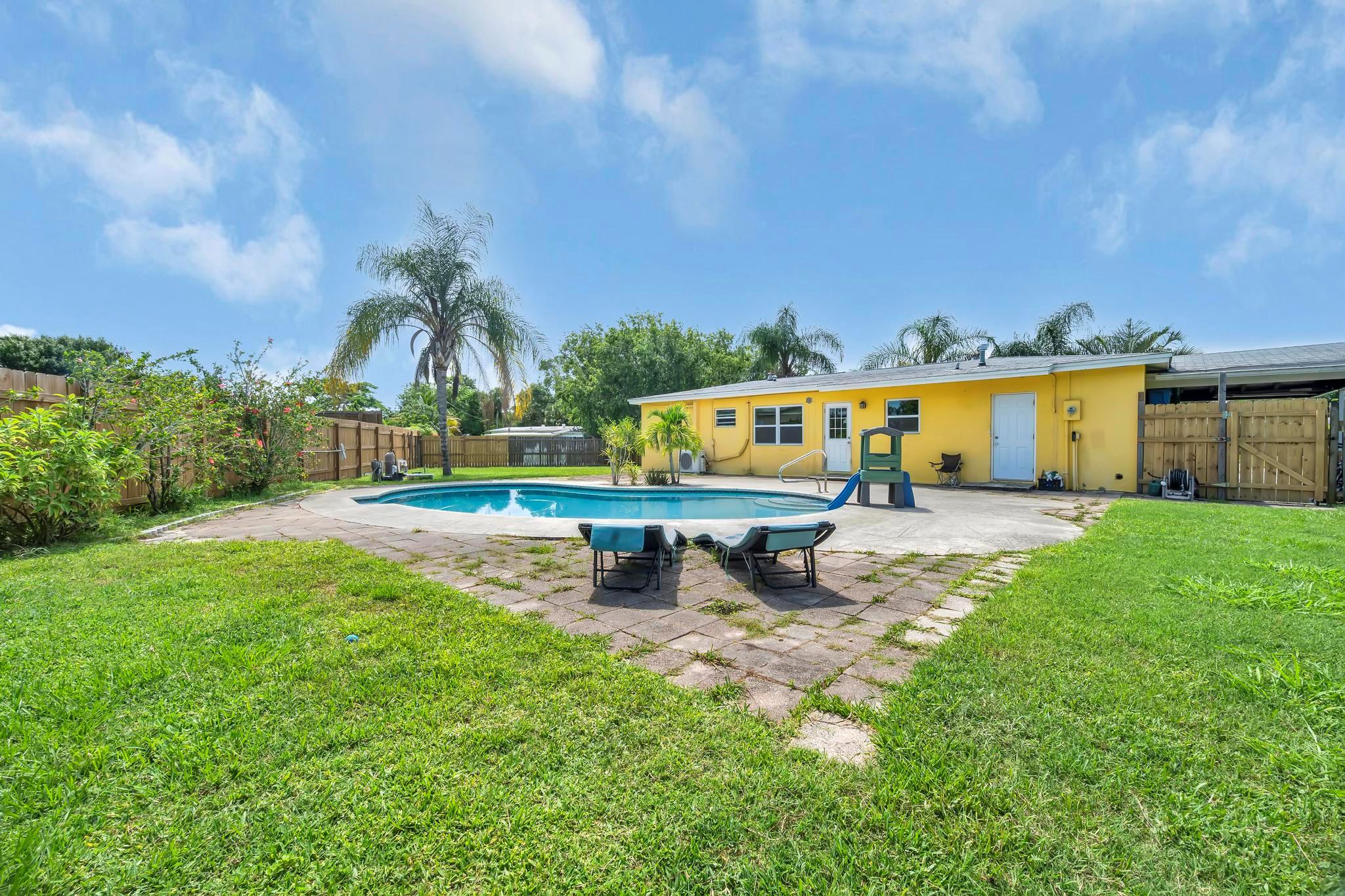 RIVER PARK UNIT 5 - Residential