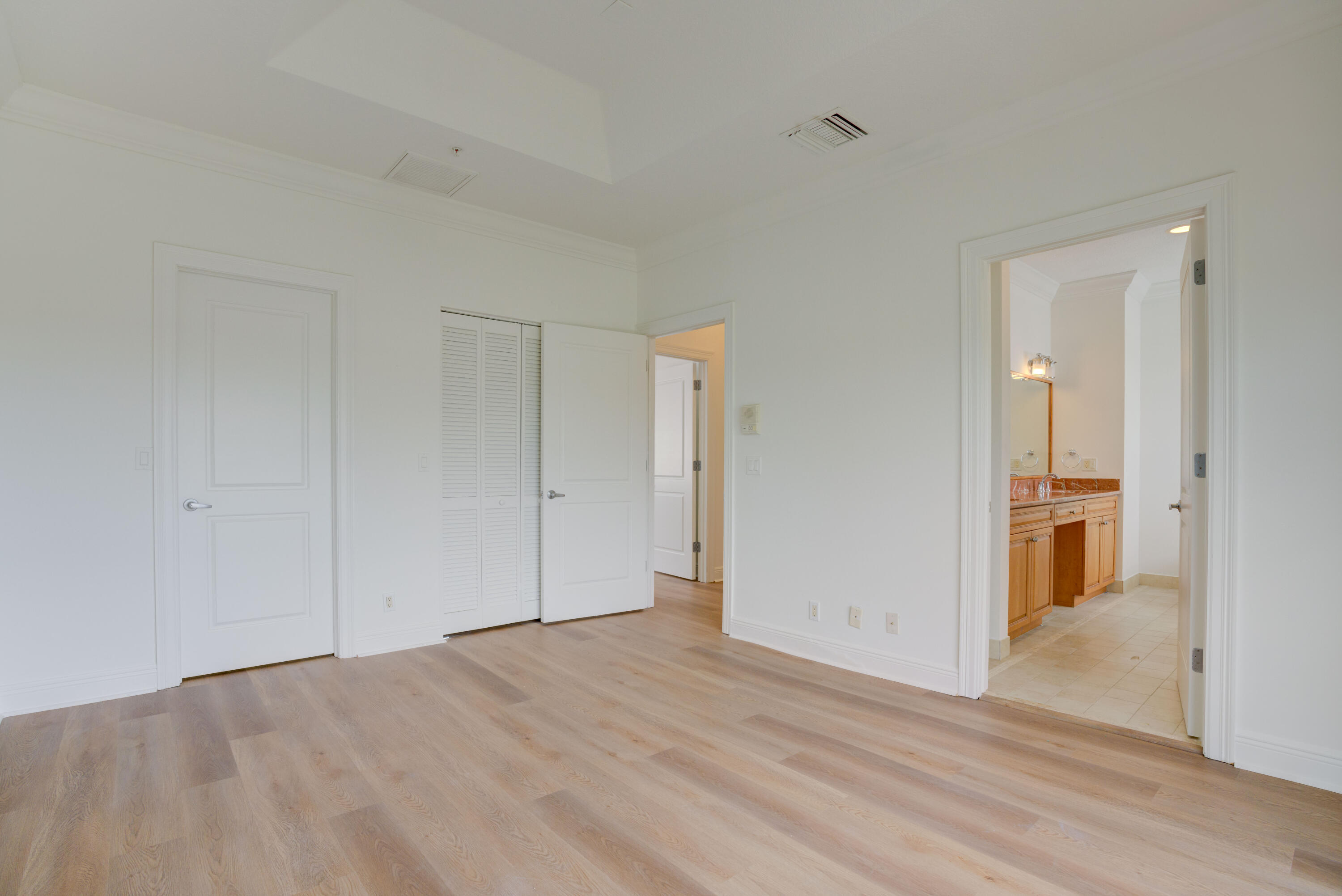 EMBASSY PLACE CONDO - Residential Lease