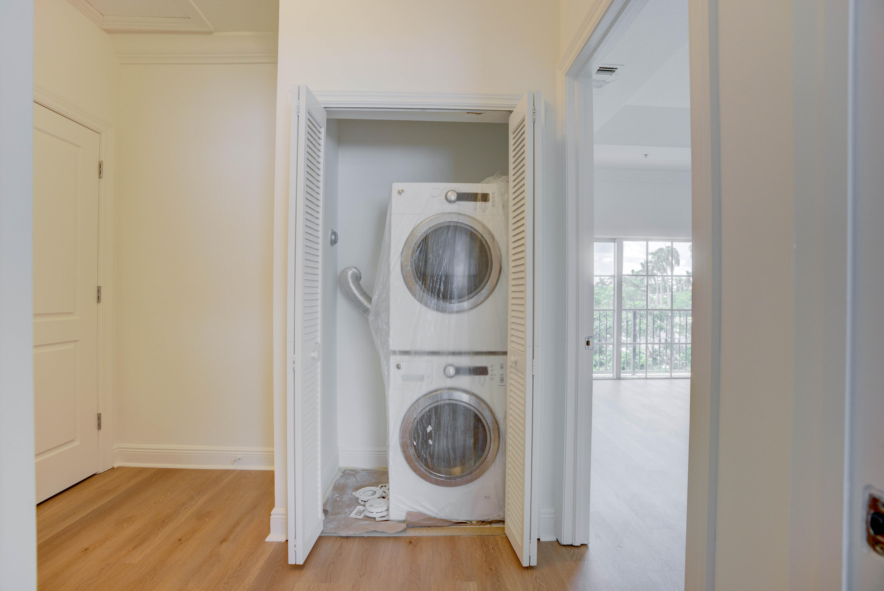 EMBASSY PLACE CONDO - Residential Lease