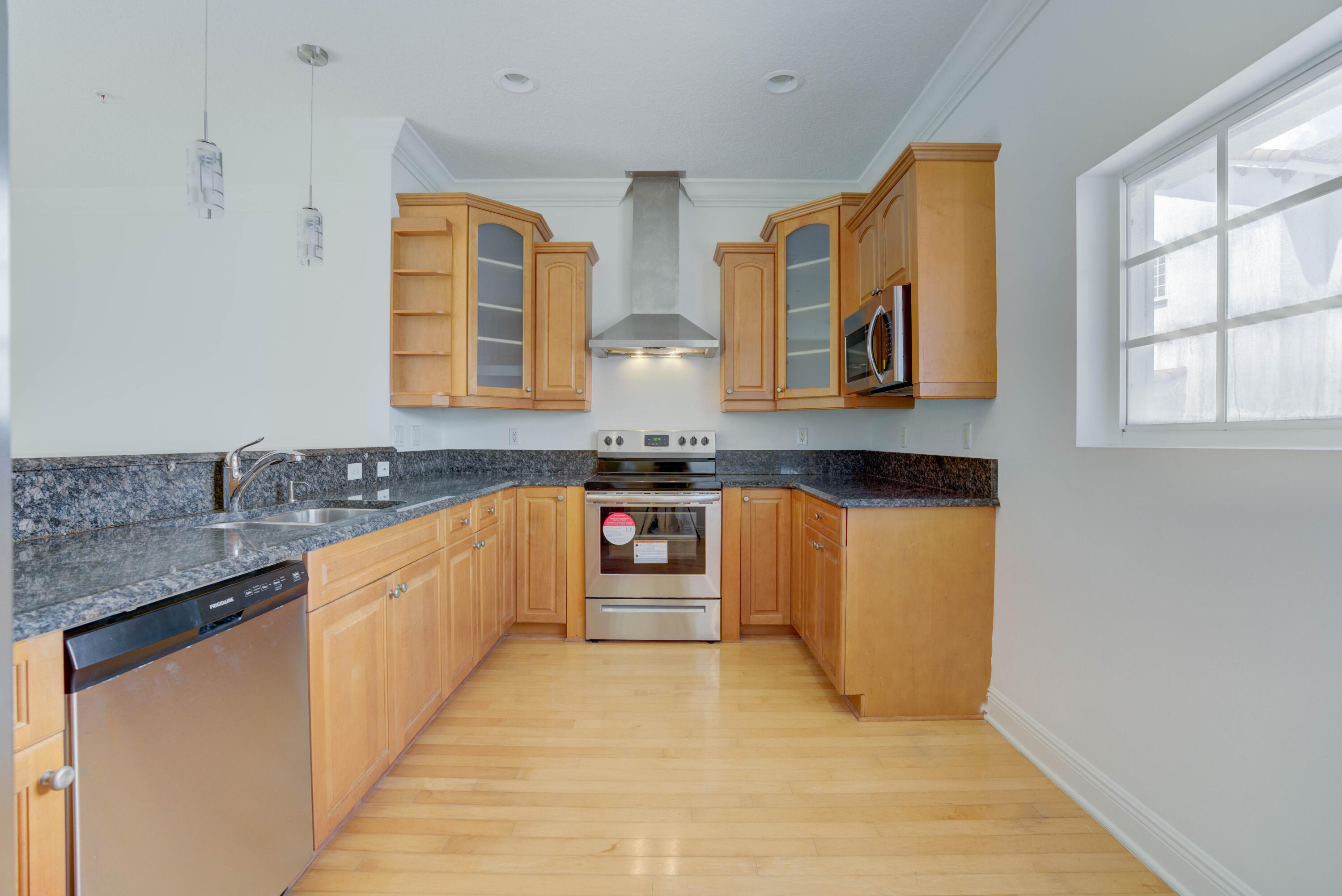 EMBASSY PLACE CONDO - Residential Lease