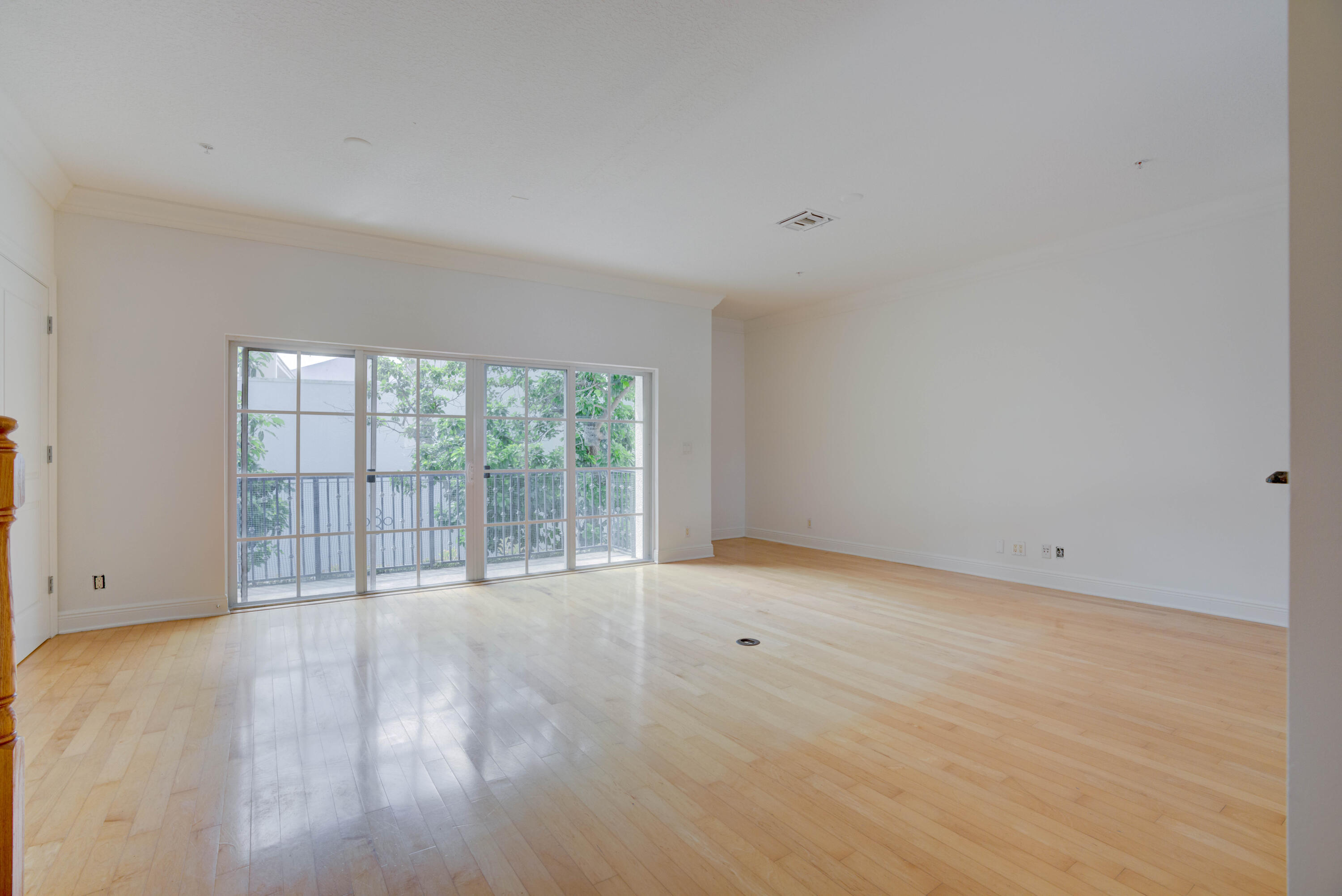 EMBASSY PLACE CONDO - Residential Lease