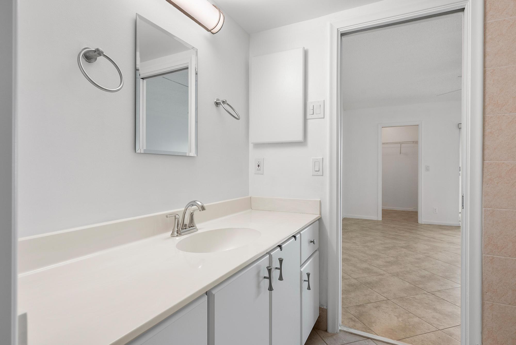 WELLINGTON CONDOS - Residential