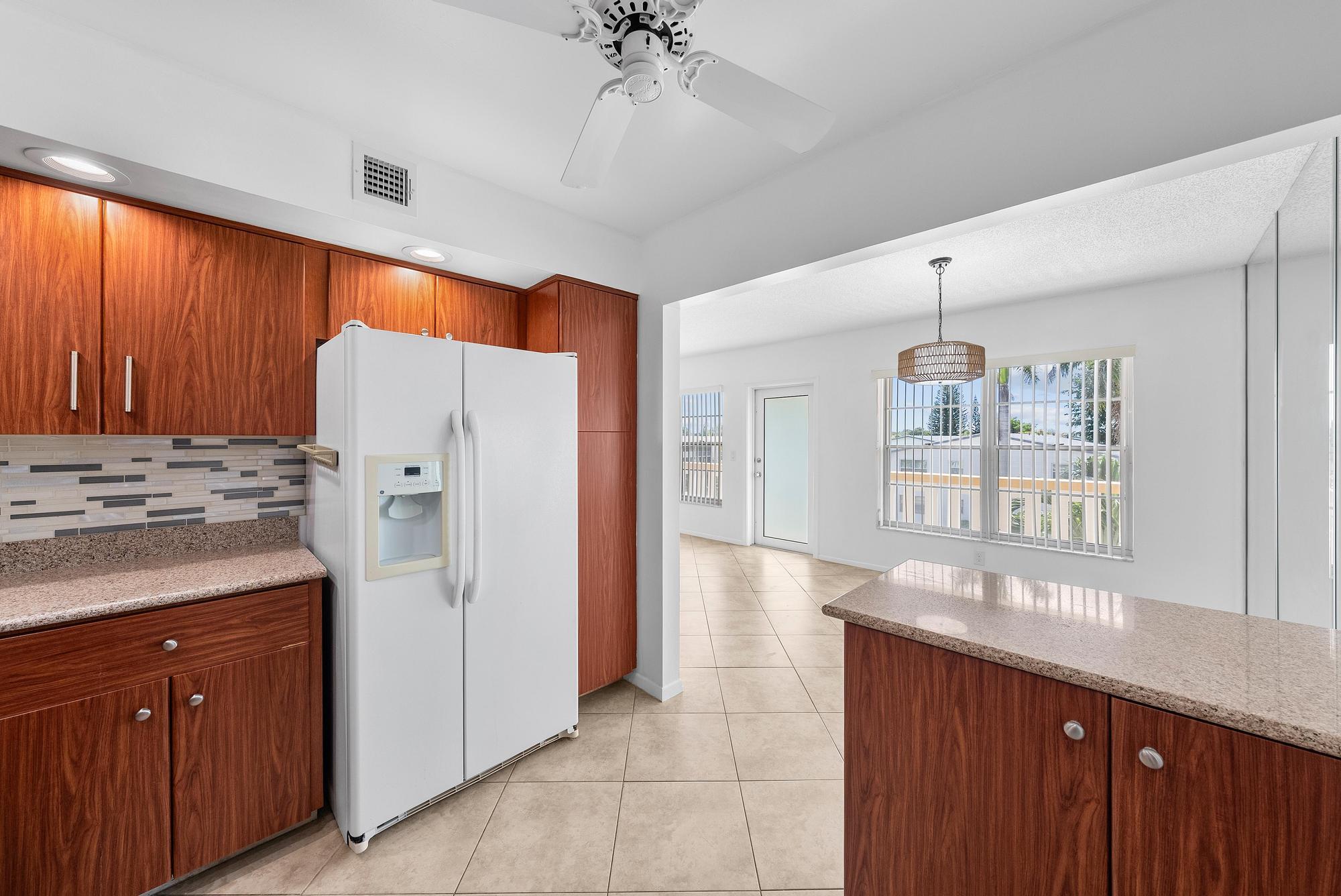 WELLINGTON CONDOS - Residential